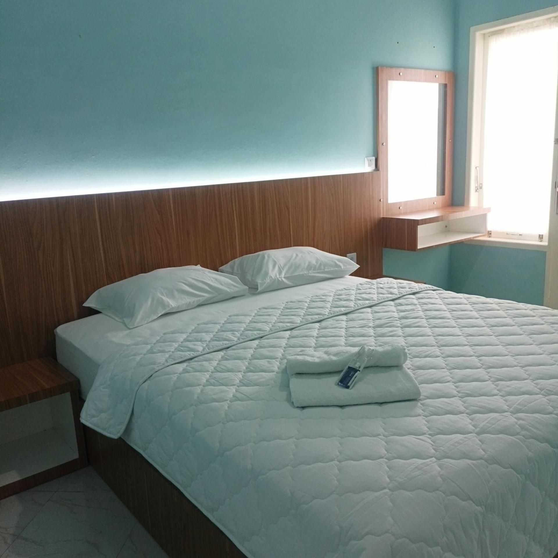 Urban Homestay Syariah Double Room 3