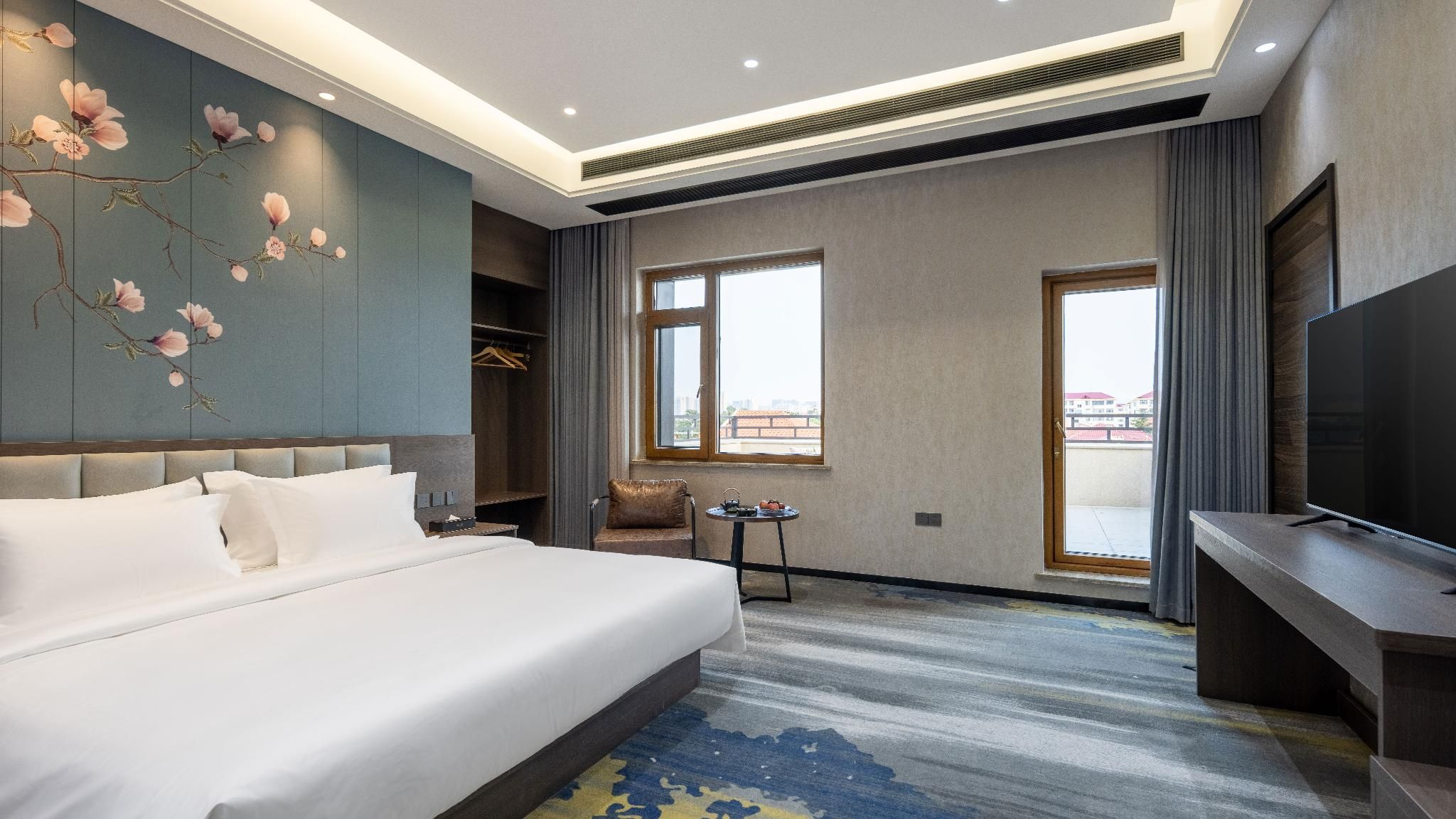 Terrace View King Room