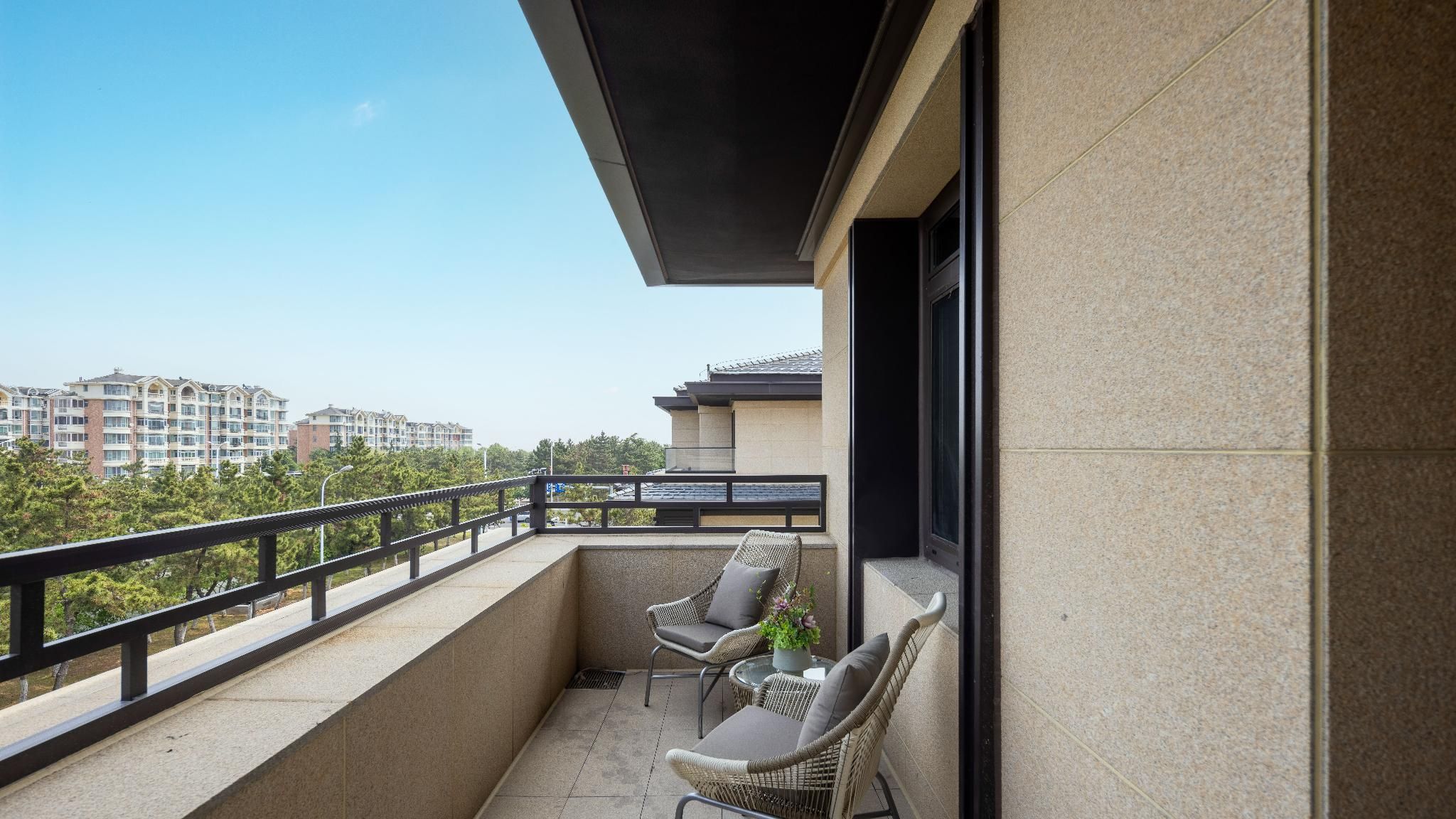 Suite Room