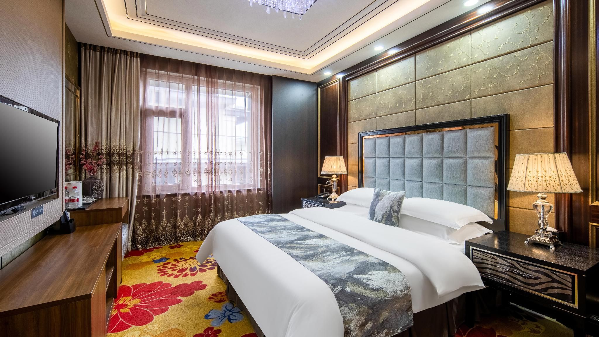 Big Room