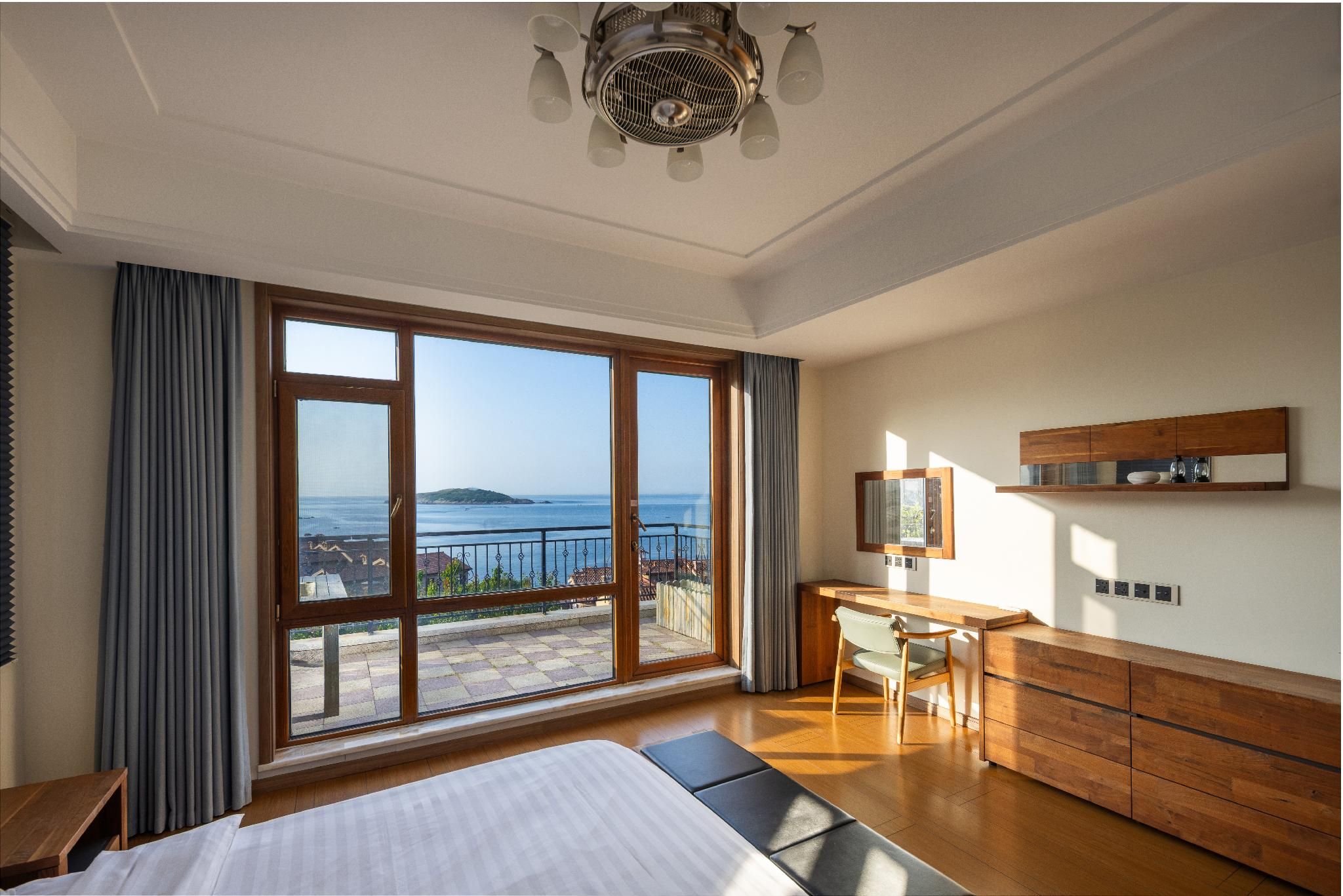 Villa with Ocean view