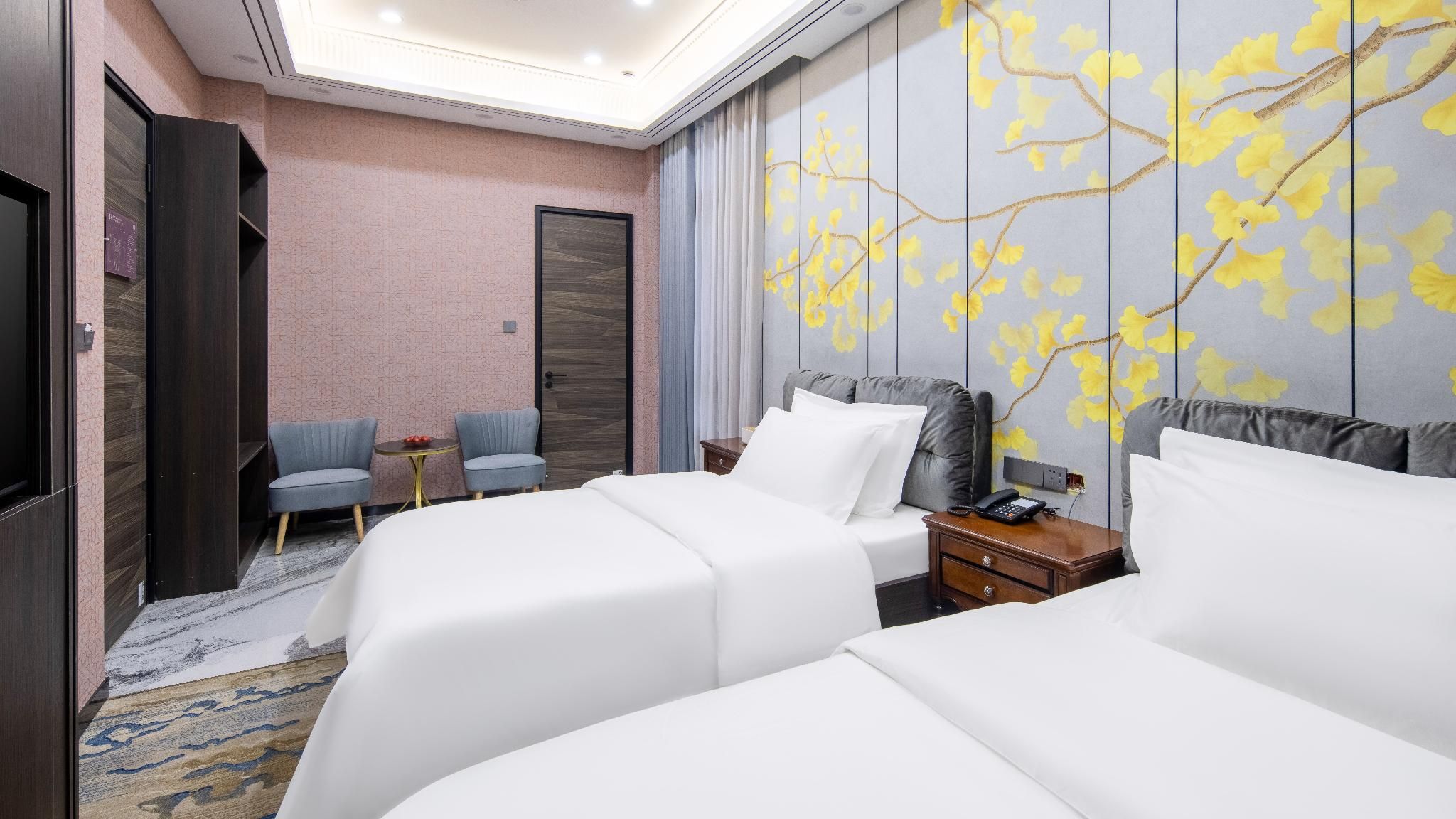 Standard Room 4