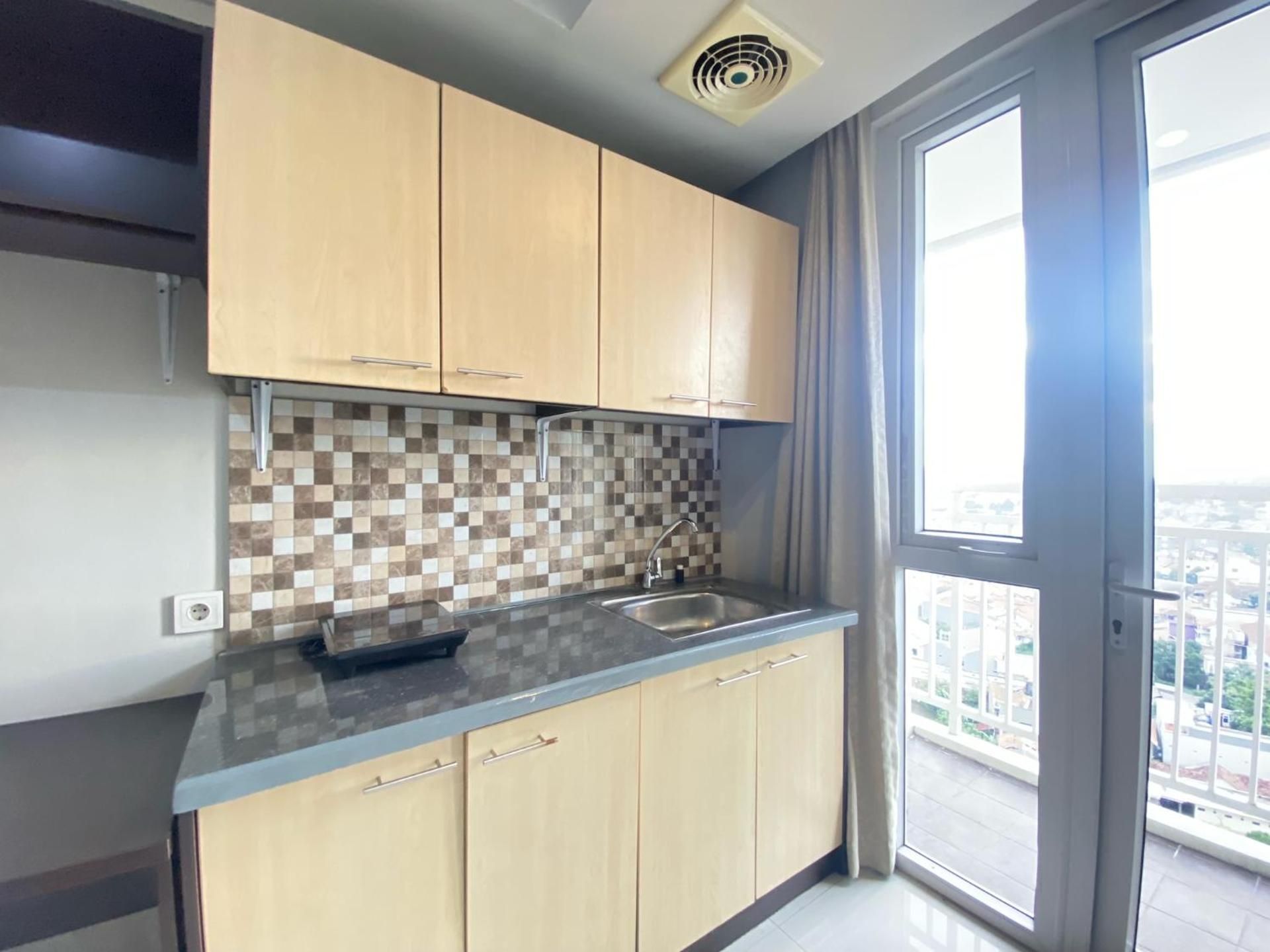 Studio Apartment