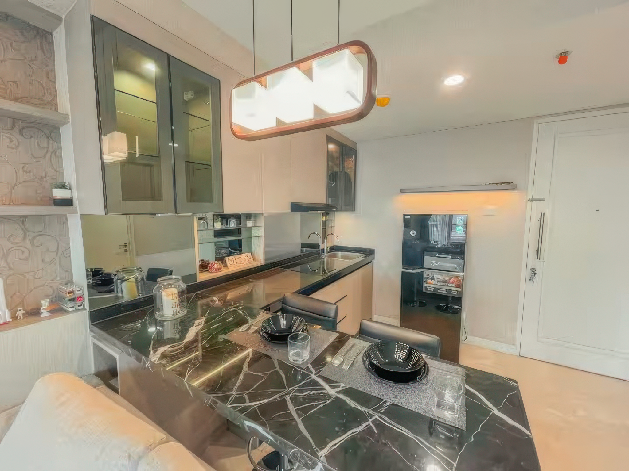 One Bedroom Apartment