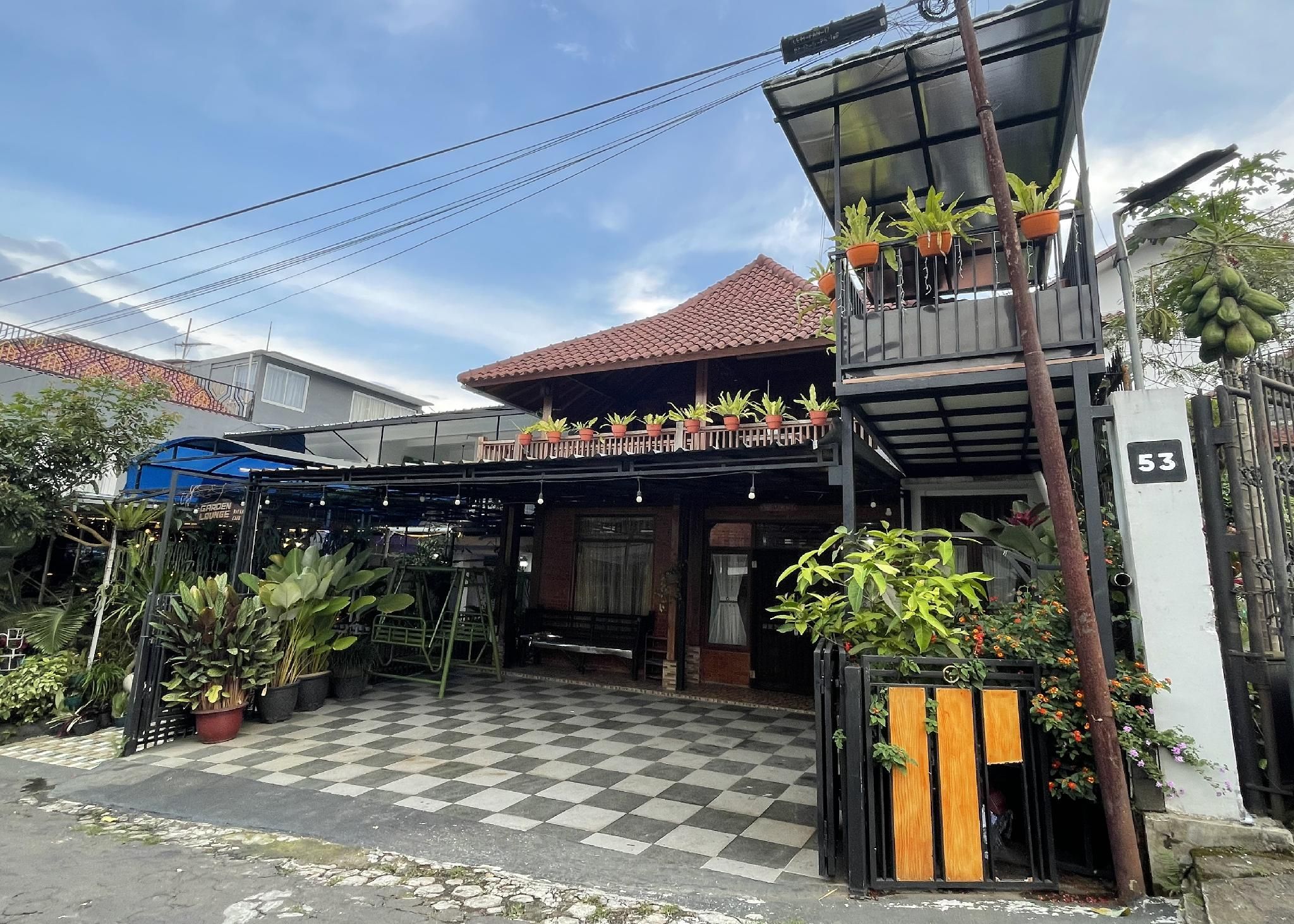 Deluxe Villa