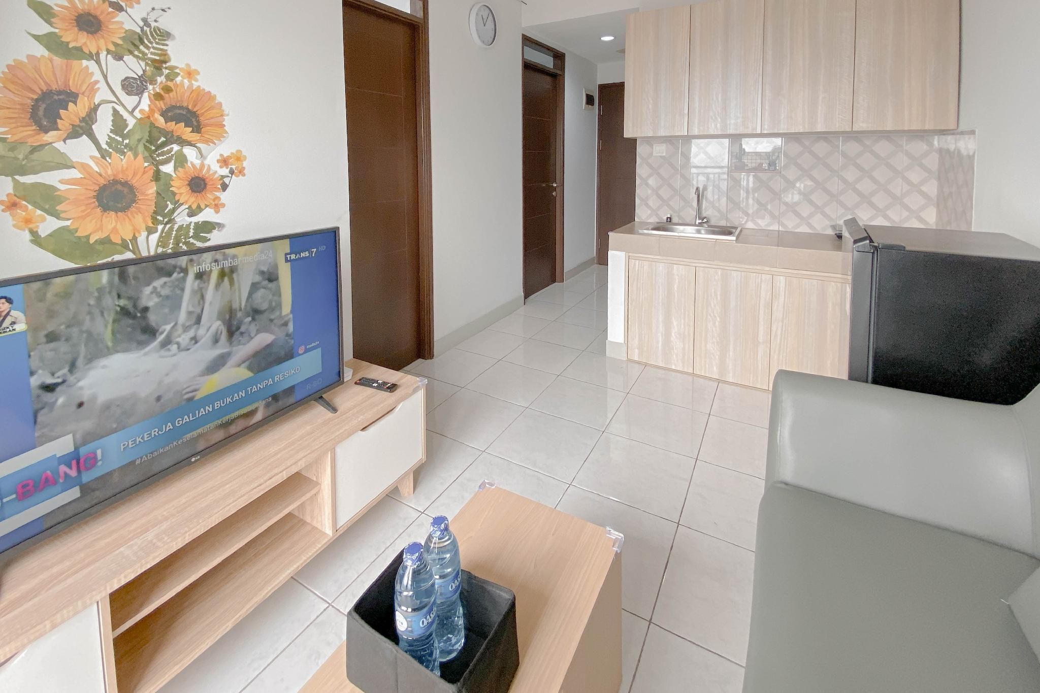 Modern Serenity 2BR Mekarwangi Square By Travelio