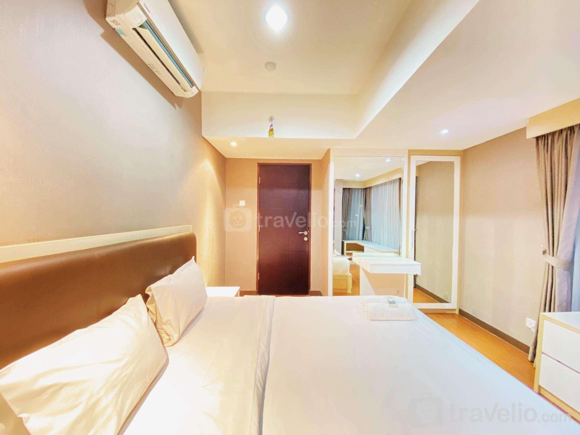 Best City View 2BR Tamansari La Grande By Travelio