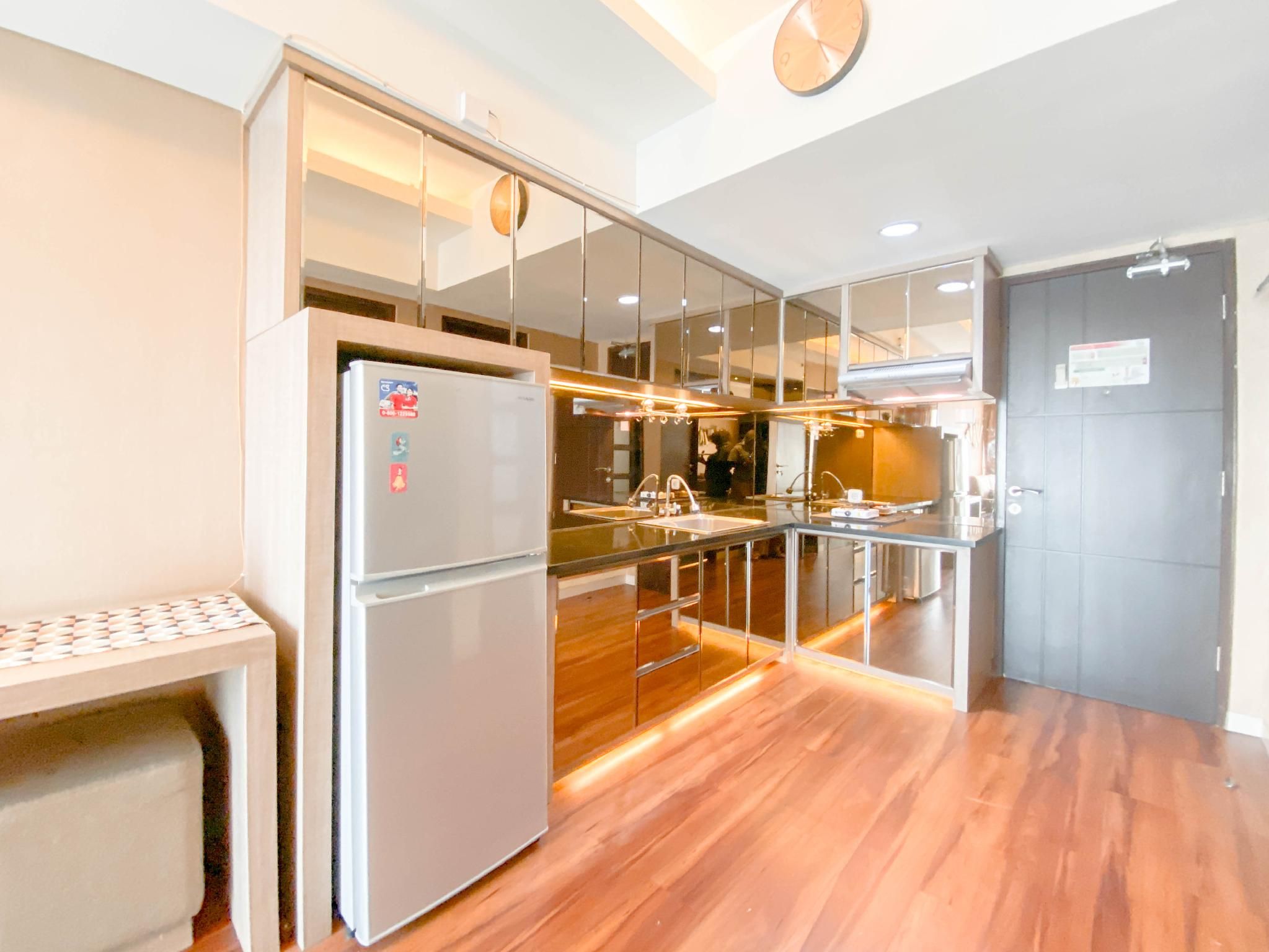 The Bohemian 2BR Tamansari La Grande By Travelio