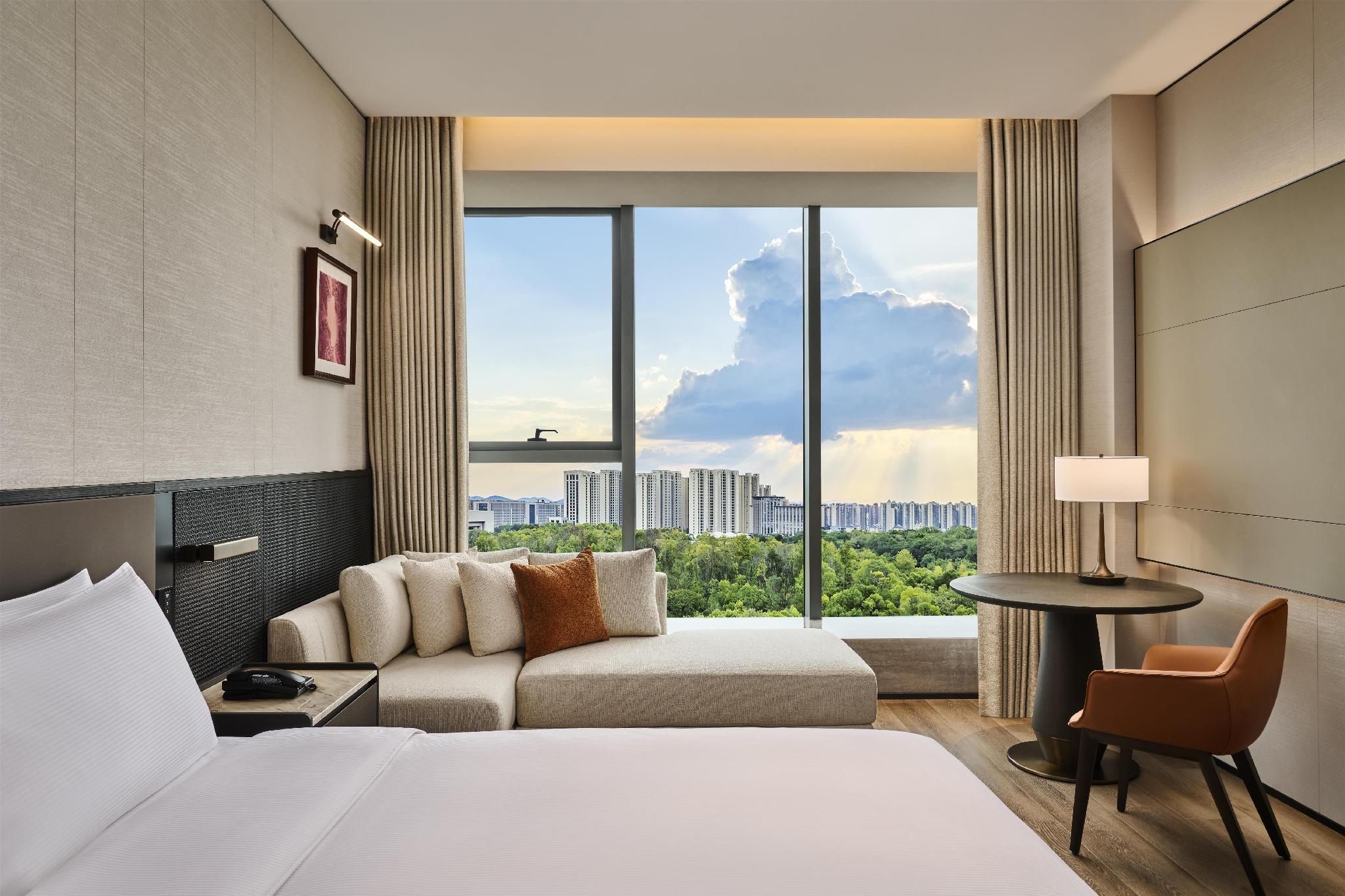 DoubleTree by Hilton Changsha Tianxin King Deluxe Studio Room