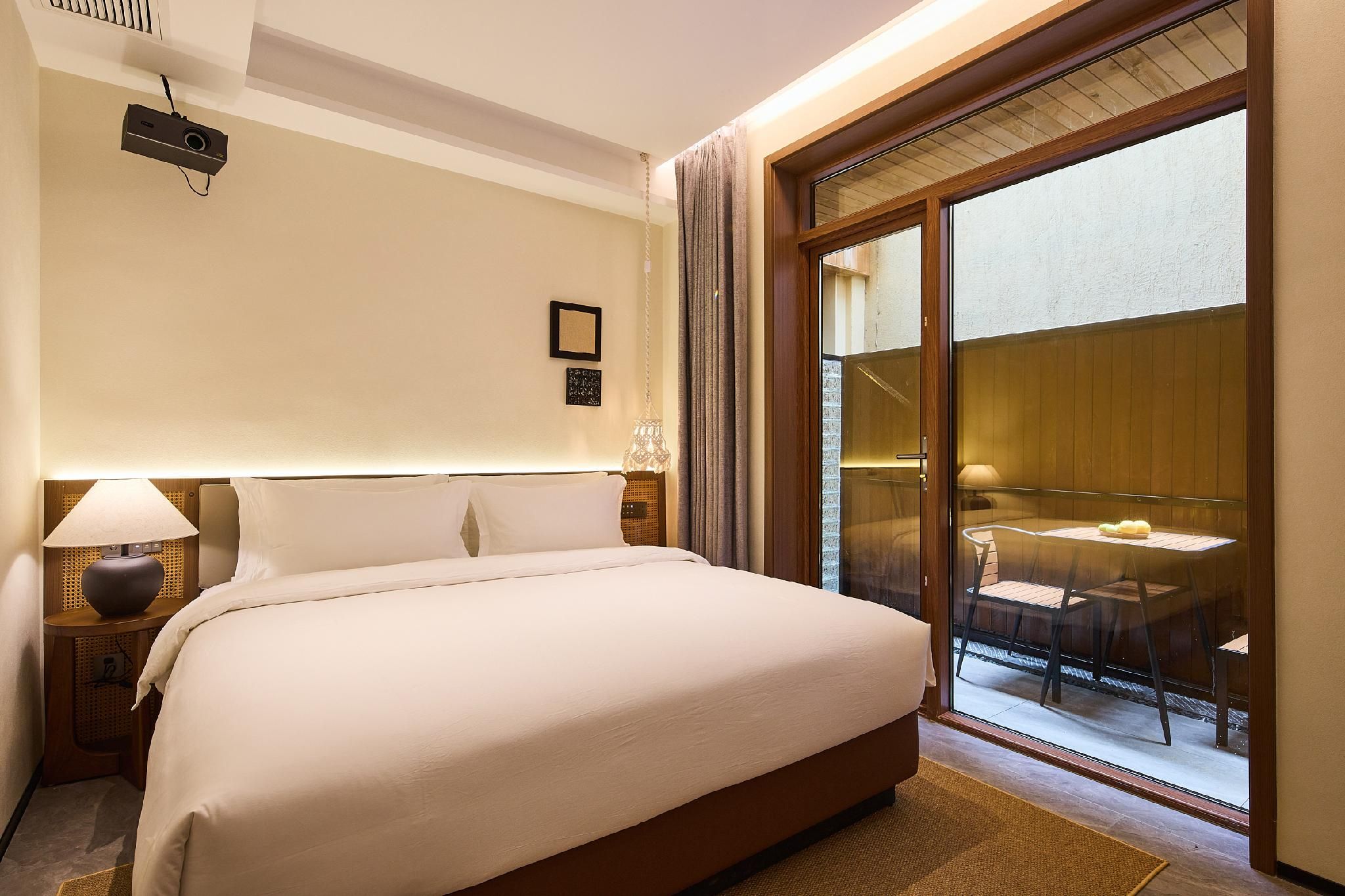 Big Room