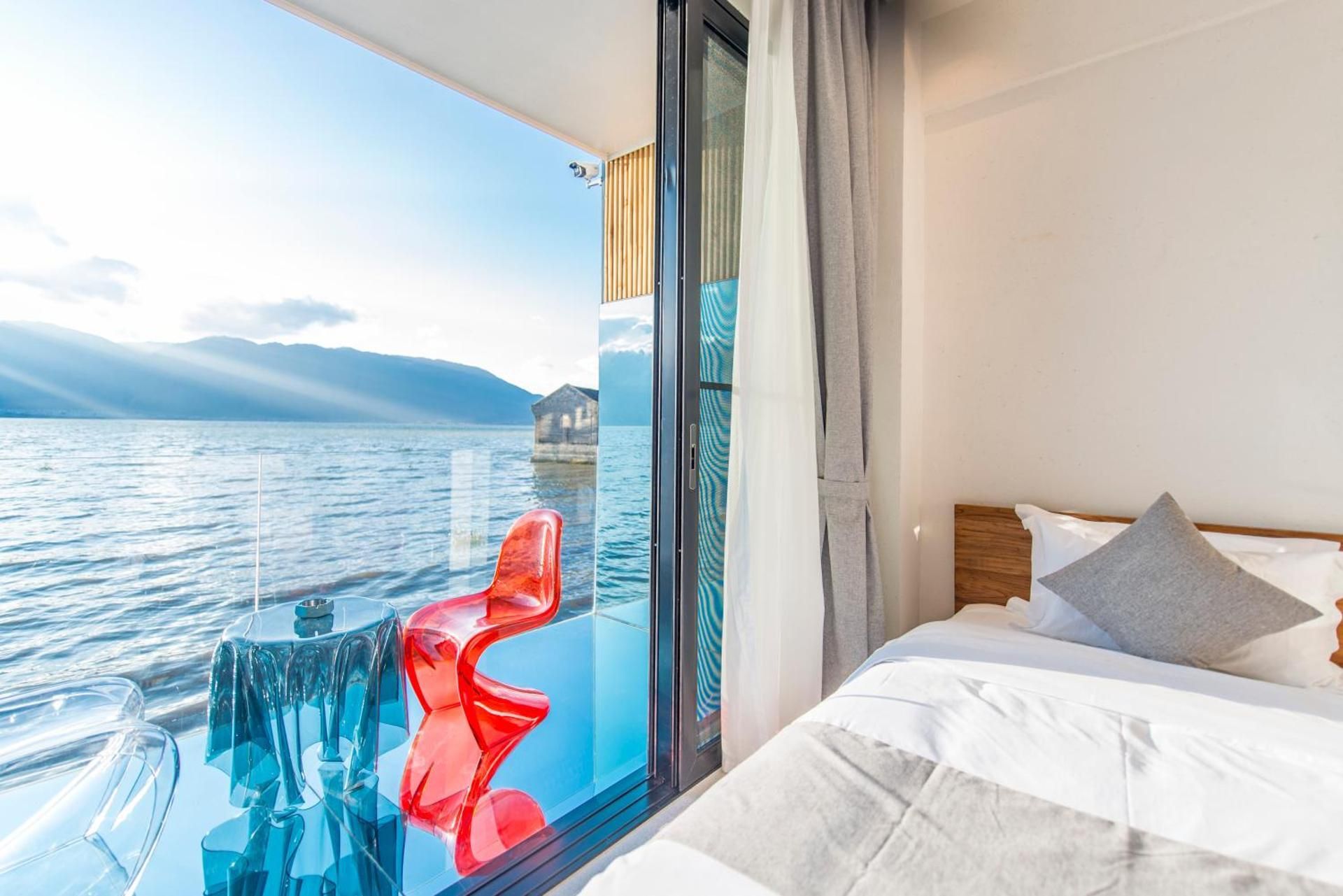 Twin Room with Sea View