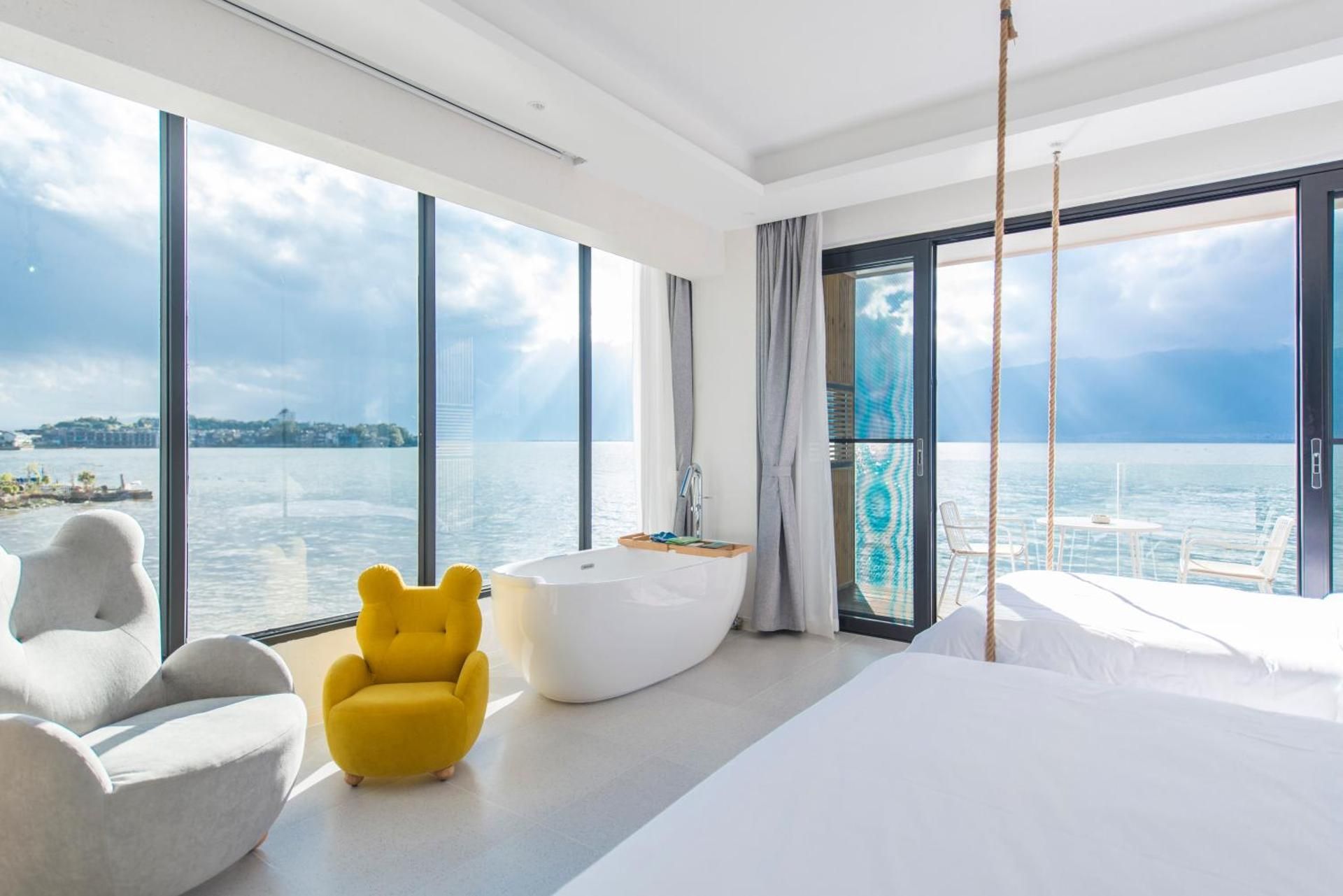 Triple Room with Sea View