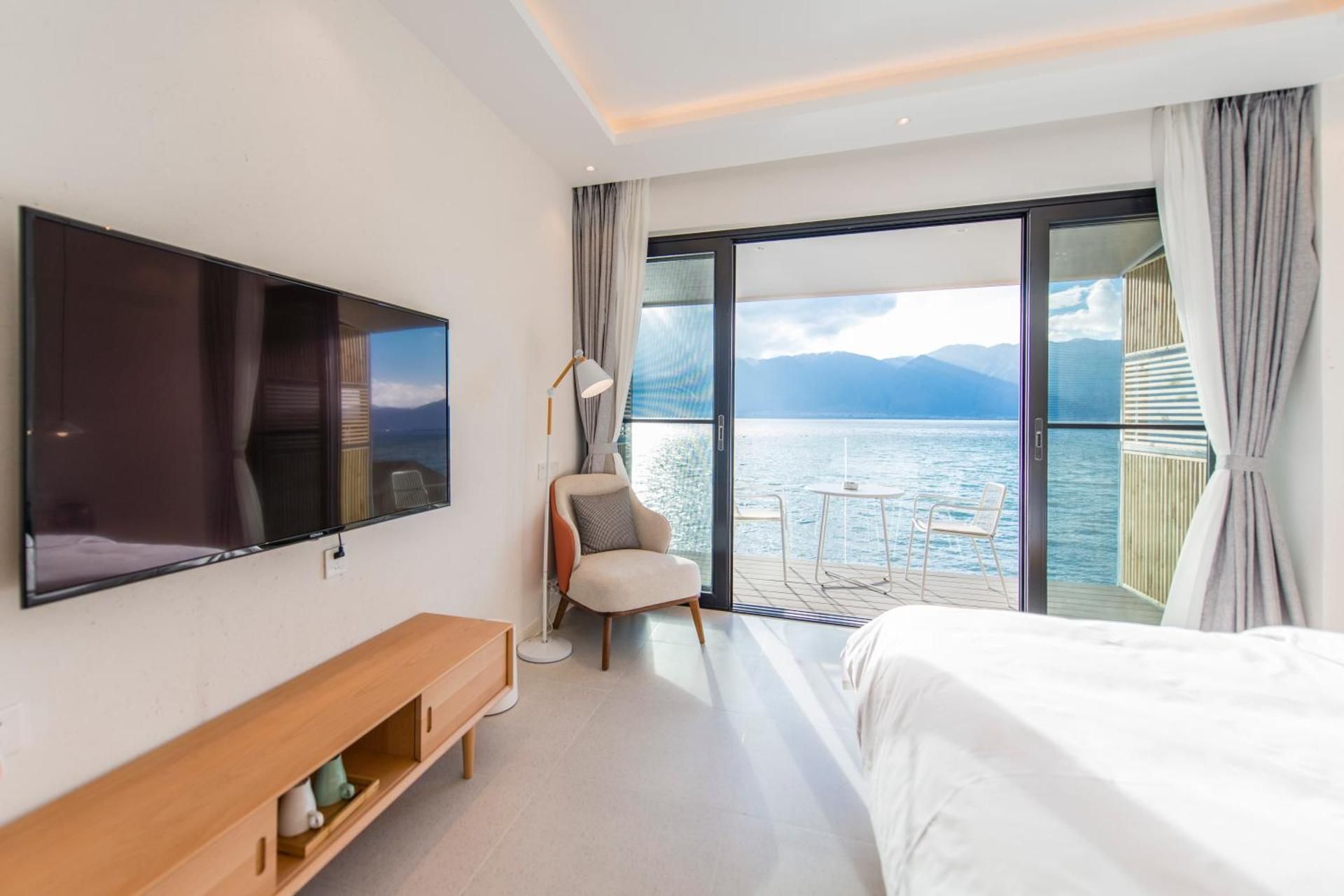 Double Room with Balcony and Sea View