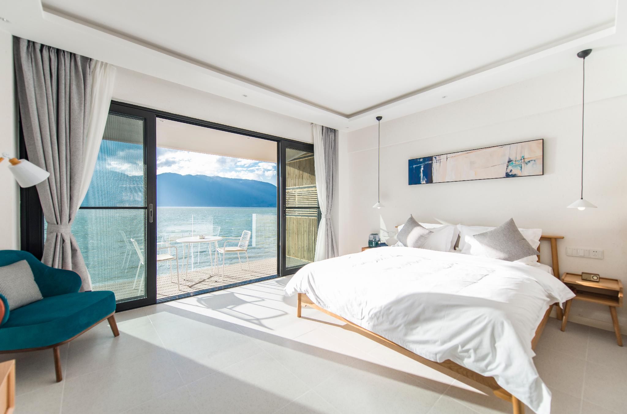 Standard Sea View