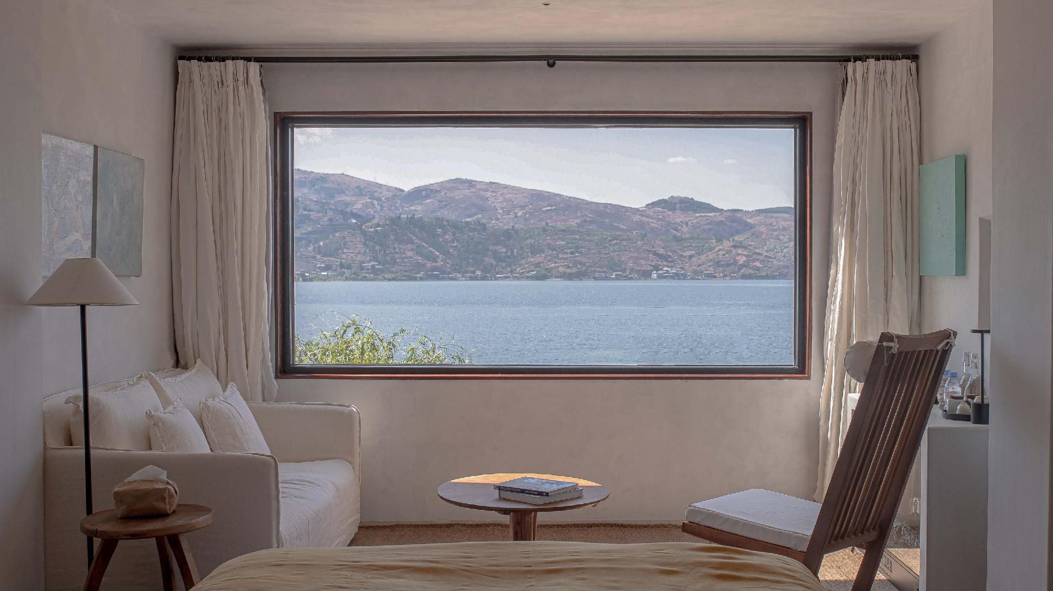 Ocean View Queen Room