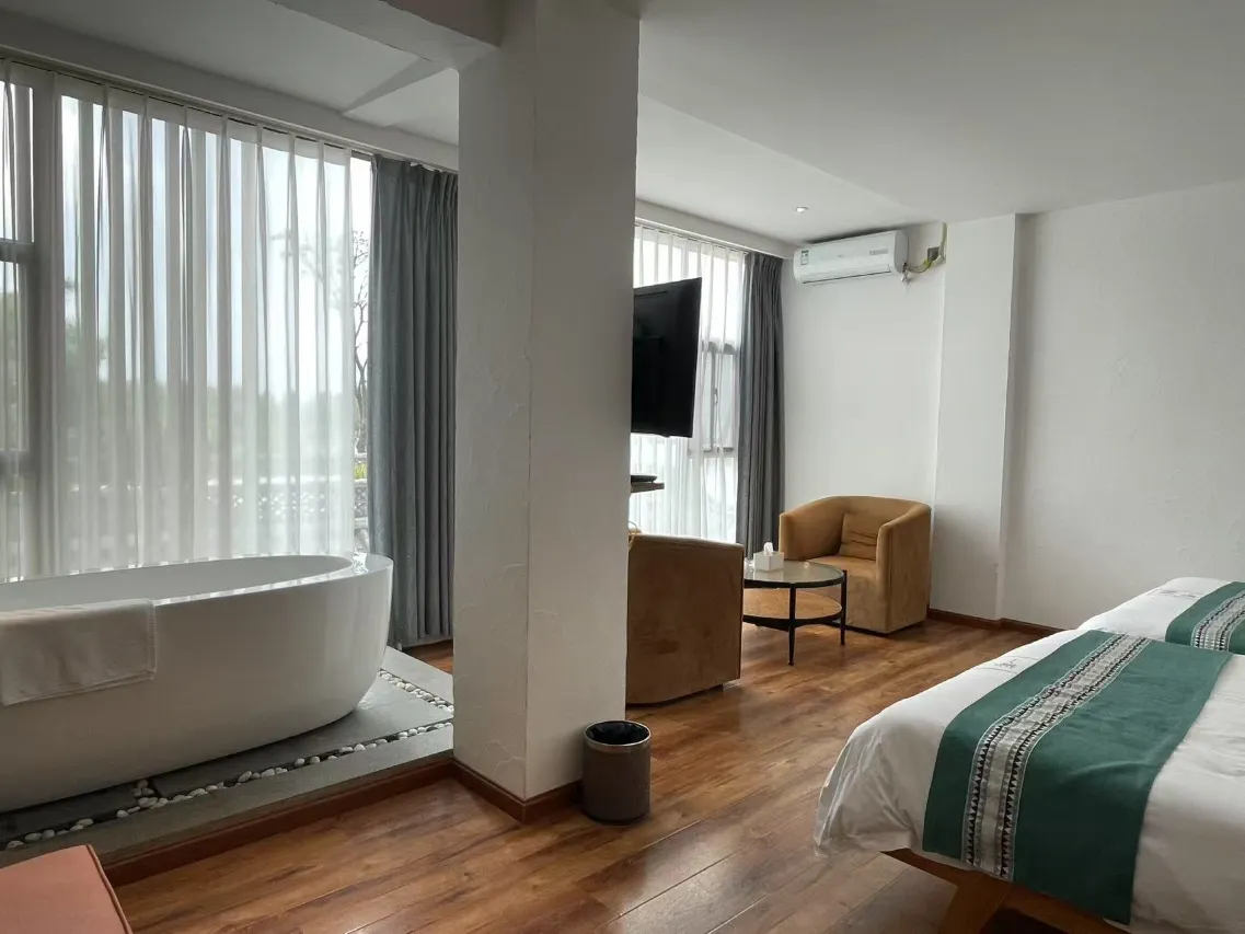 Twin Room with Sea View