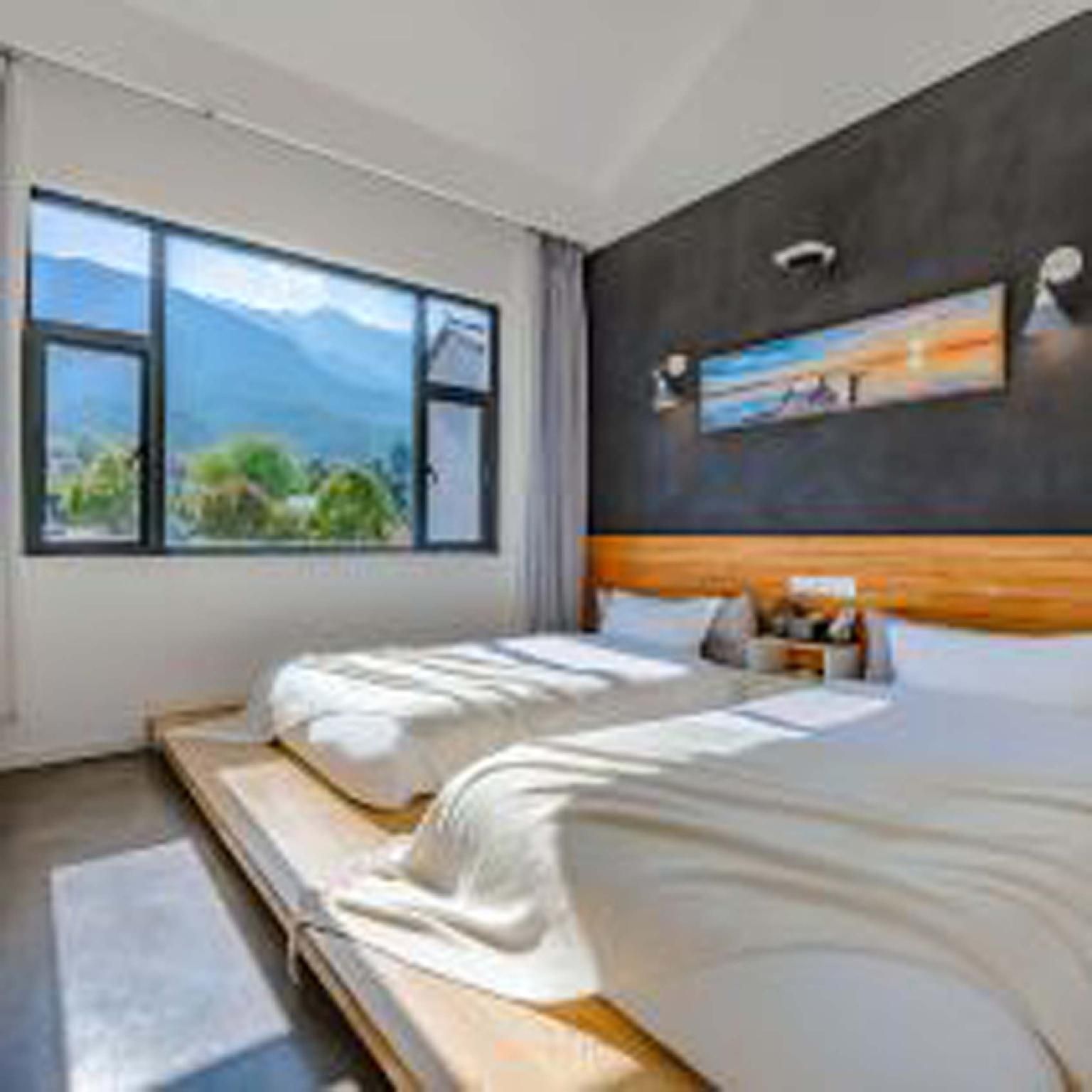 Suite 2-Bedroom