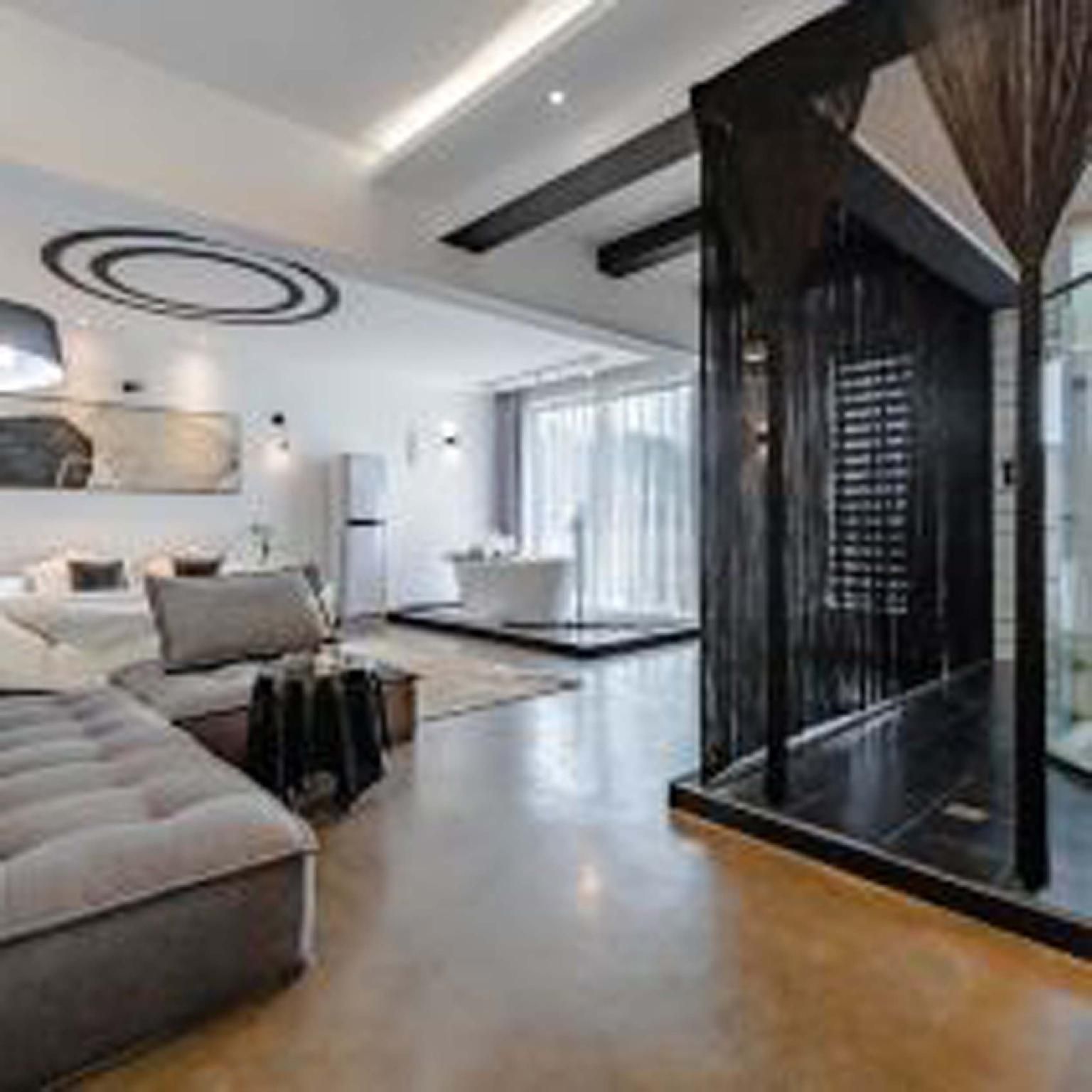 Mountain Ocean View Room