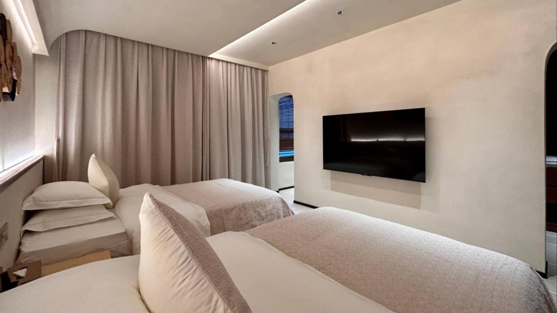 Double Room with Private Bathroom