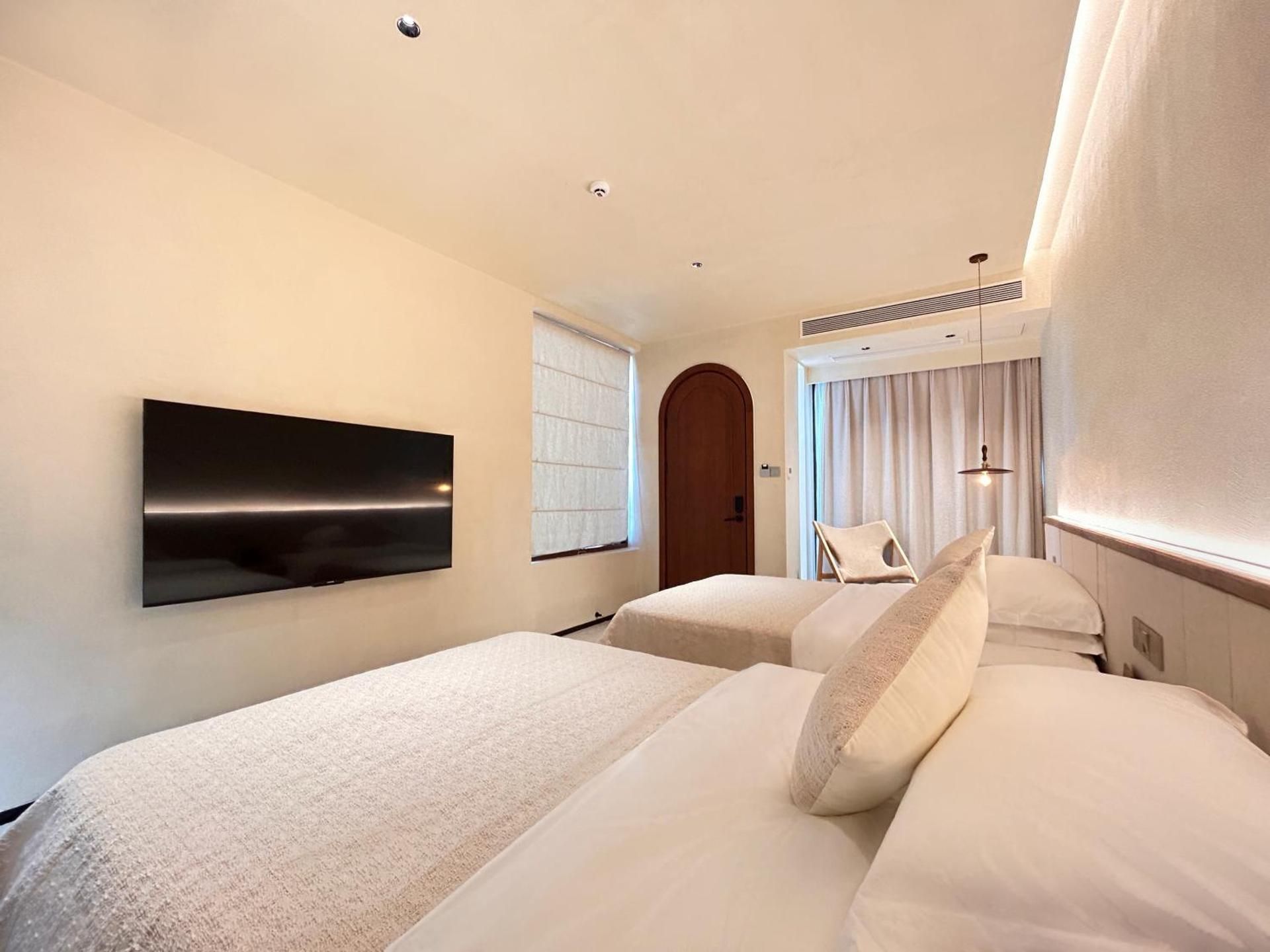 Double Room with Private Bathroom