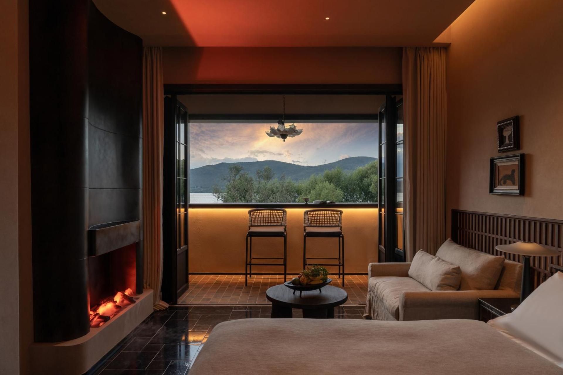 Double Room with Balcony and Sea View