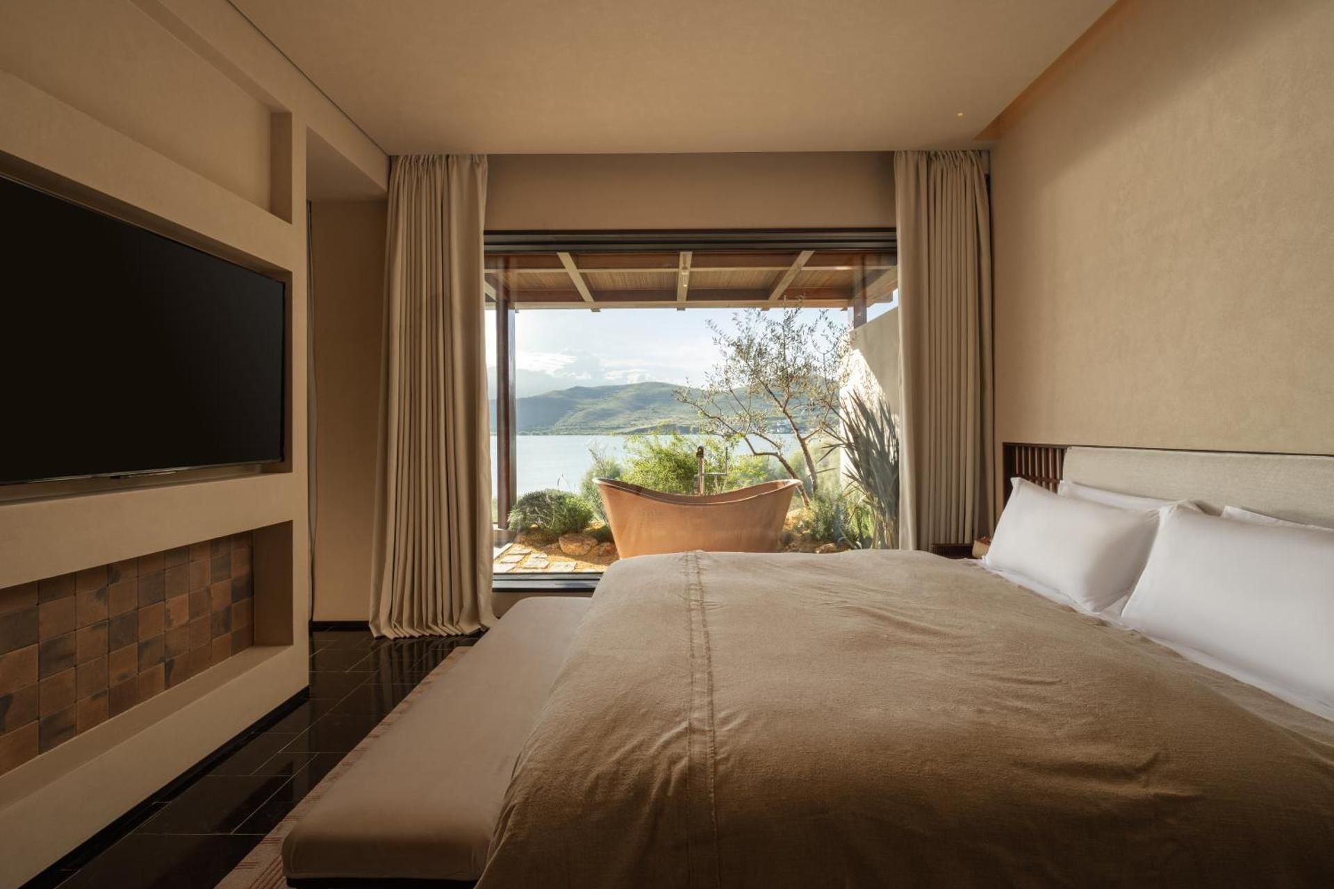 Deluxe Double Room with Sea View