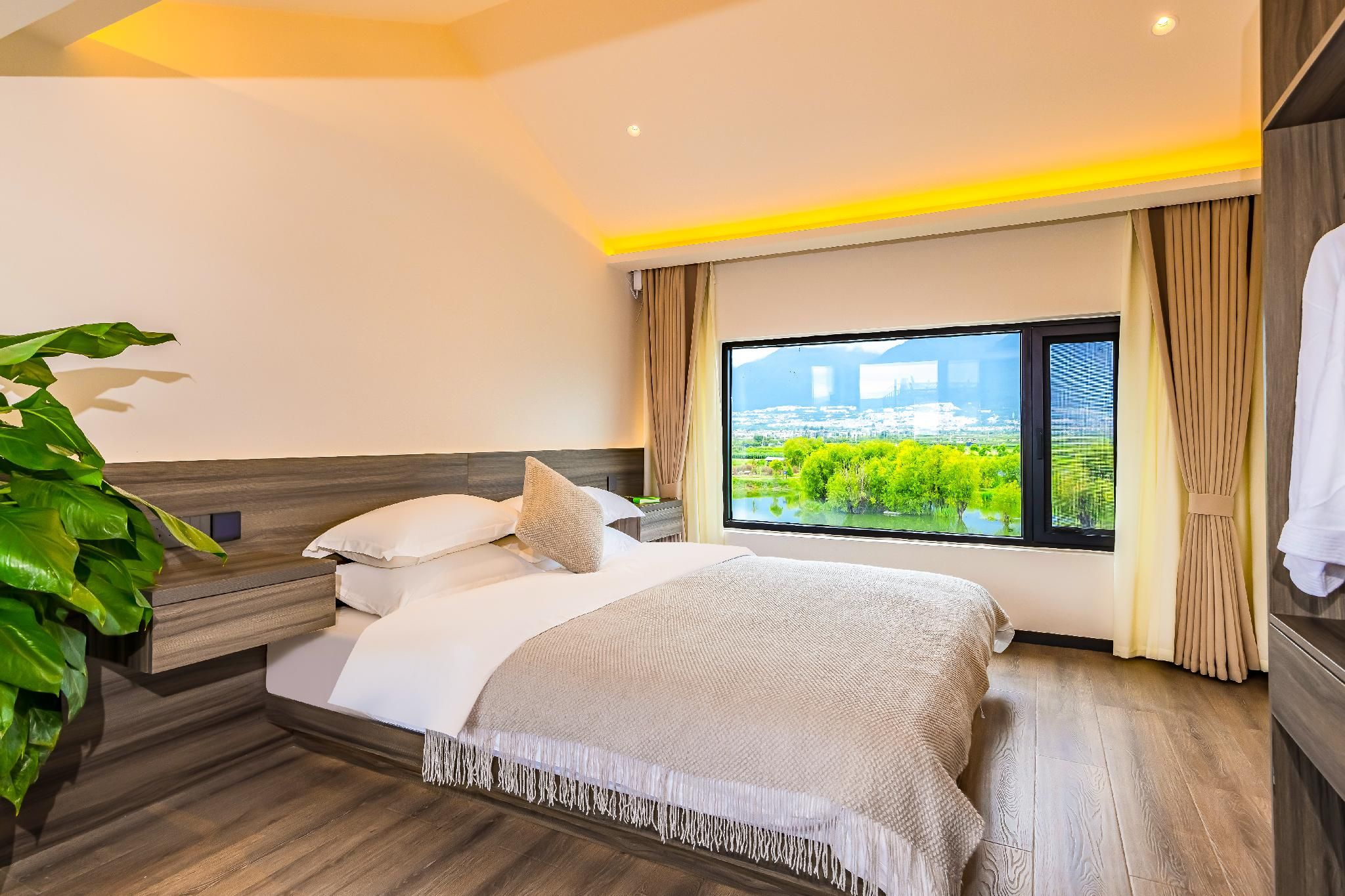 Family Guestroom