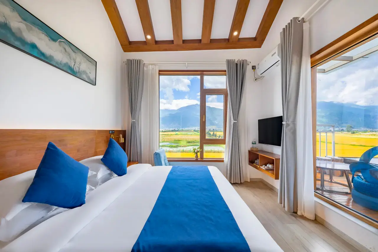 Garden View King Room with Terrace