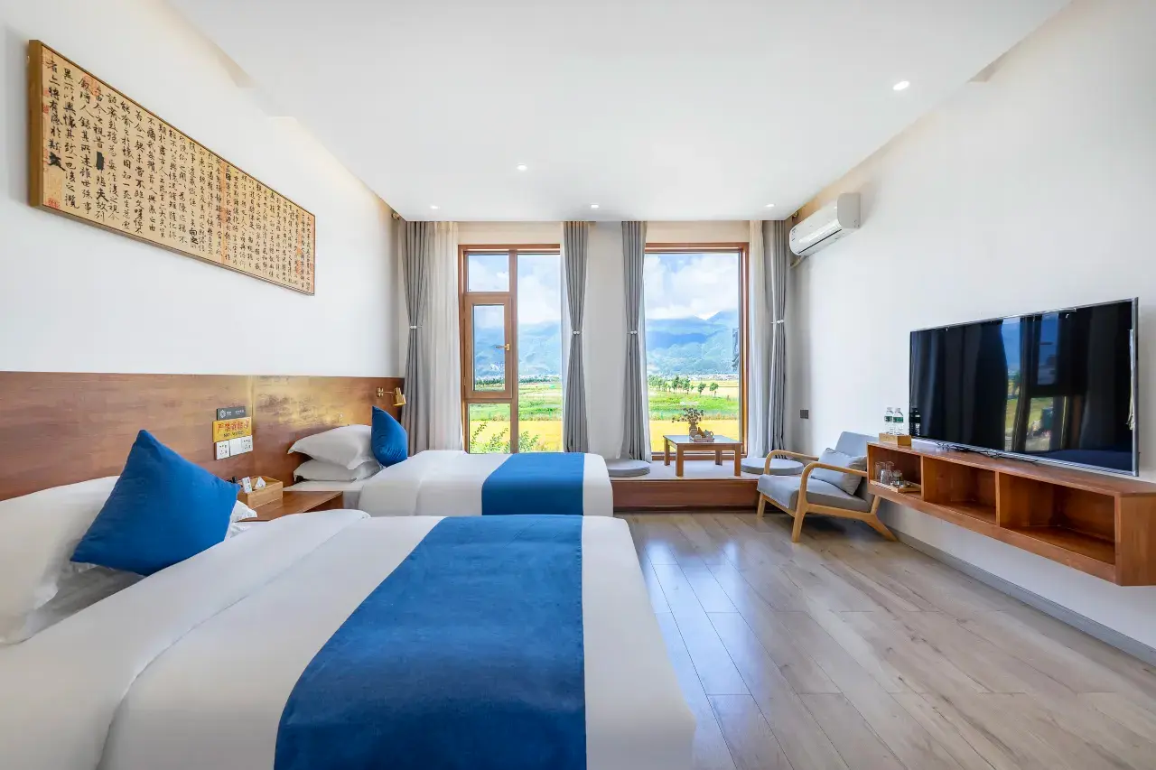 Landscape Twin Room