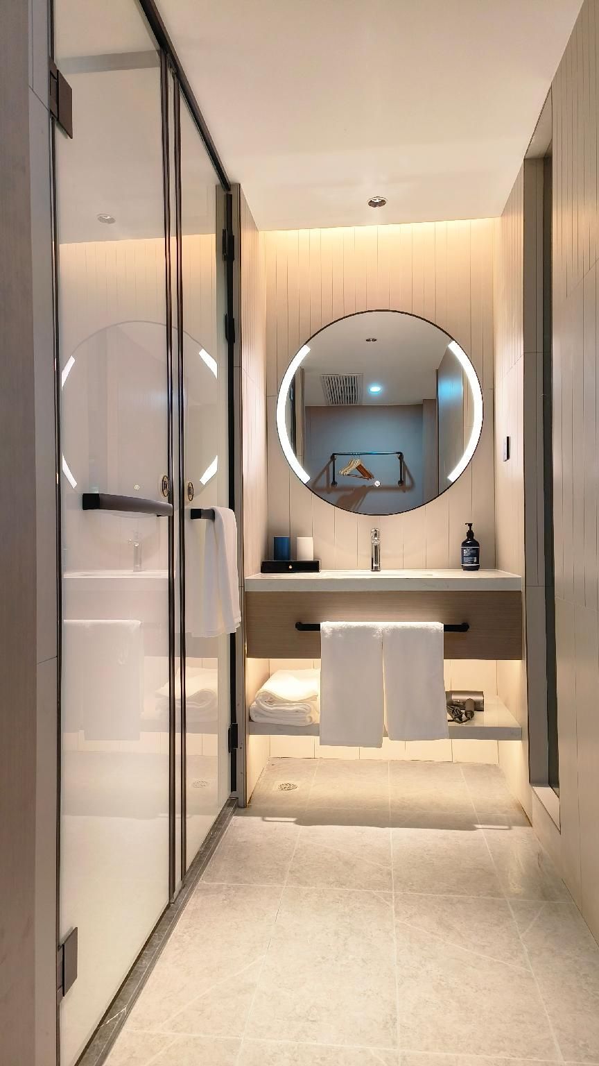Huazhu - Deluxe Twin Room