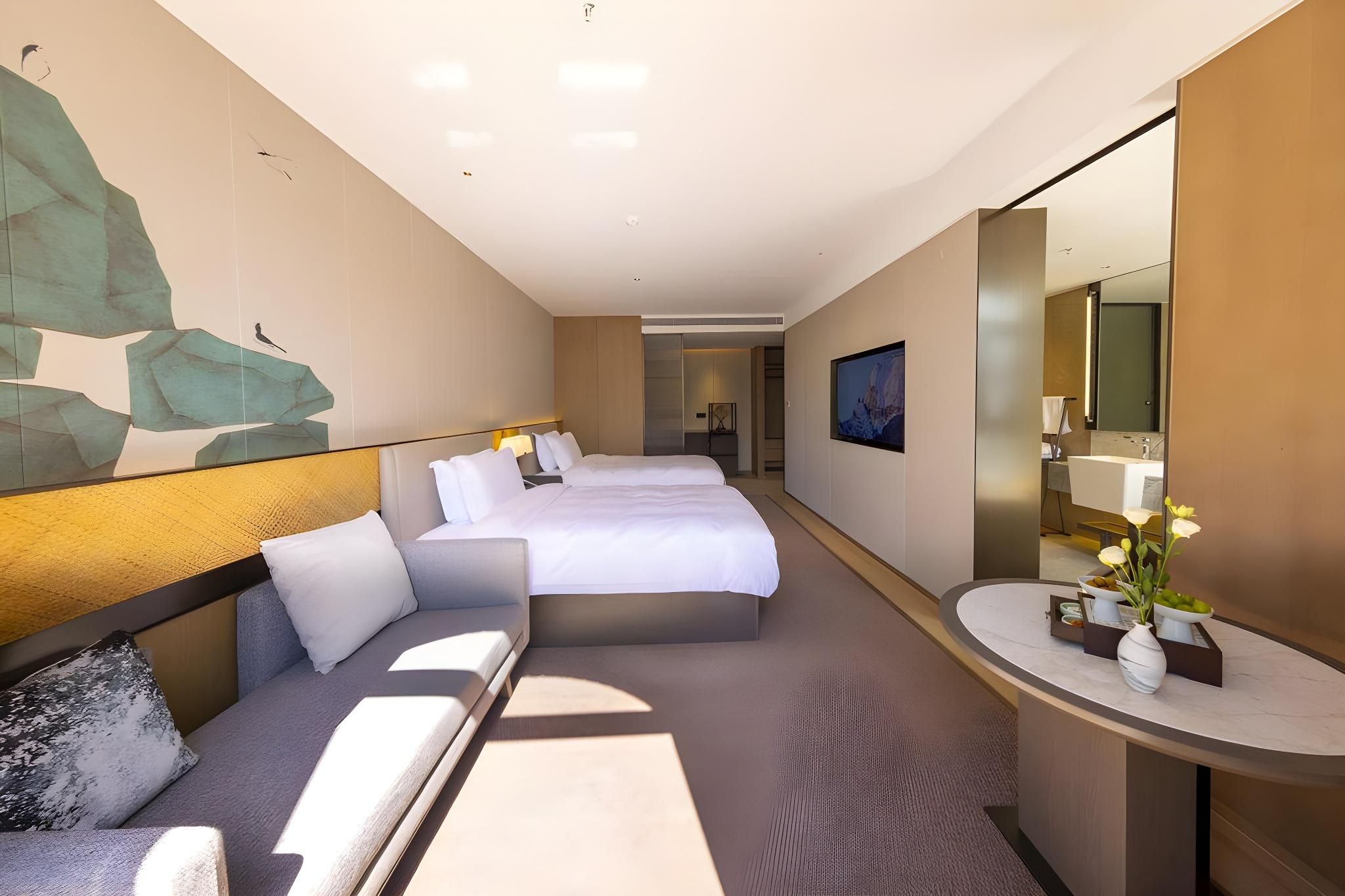 Superior Room - Courtyard-View (2 Beds)