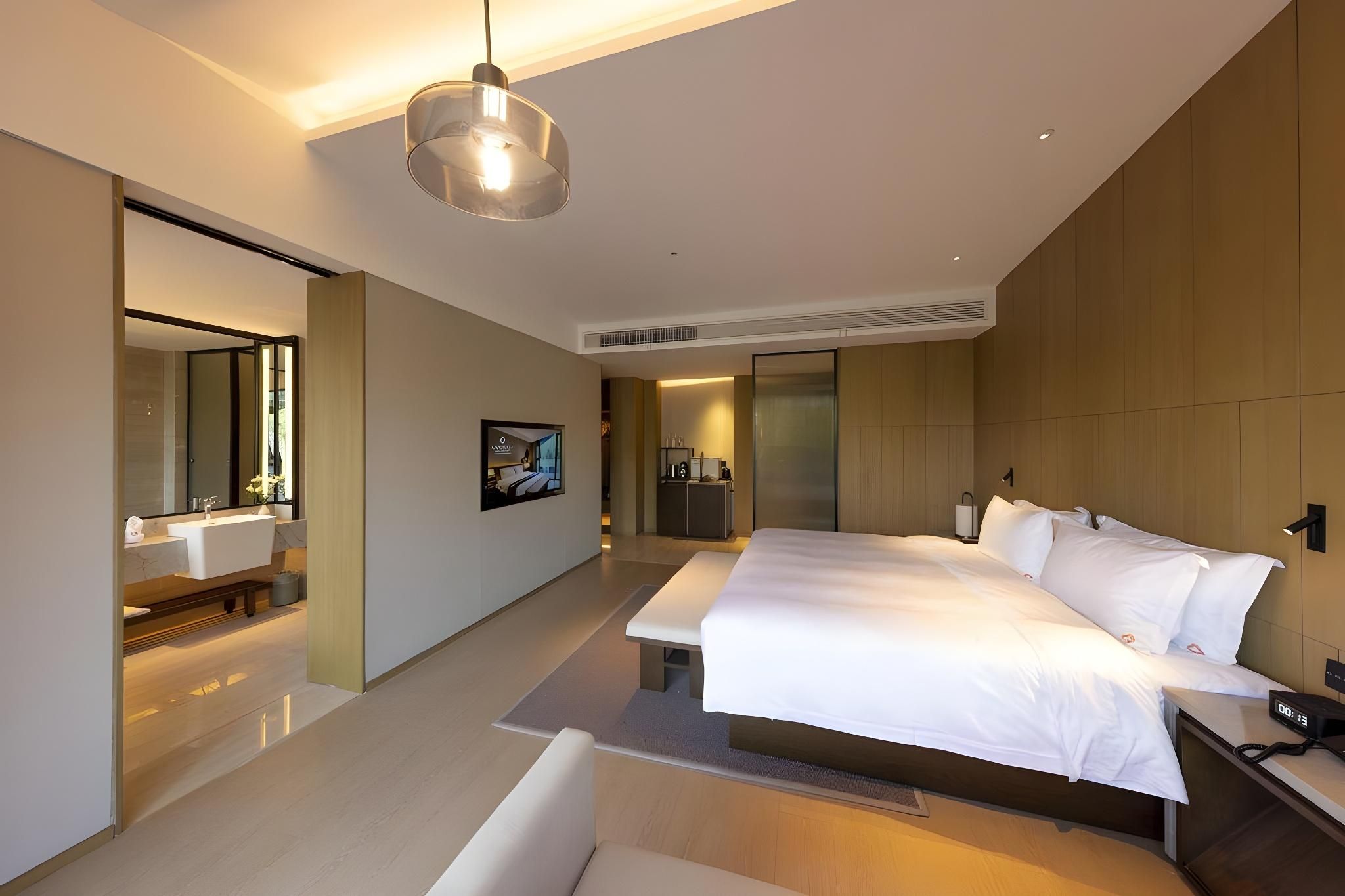 Deluxe Garden Double Room