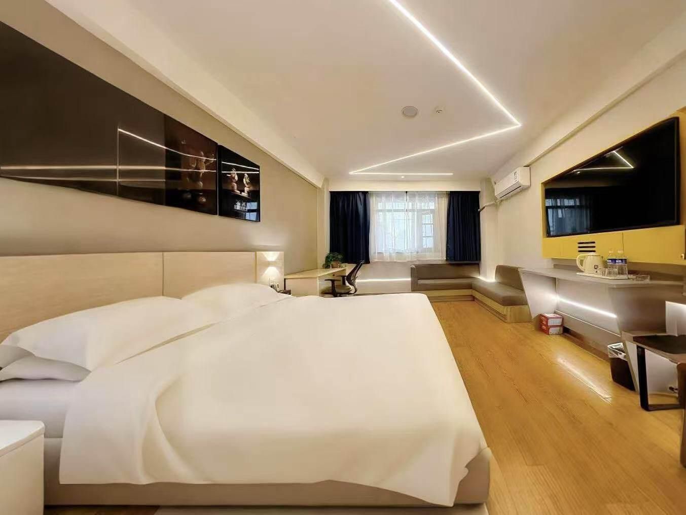 7 Days - New 1 Bed Room