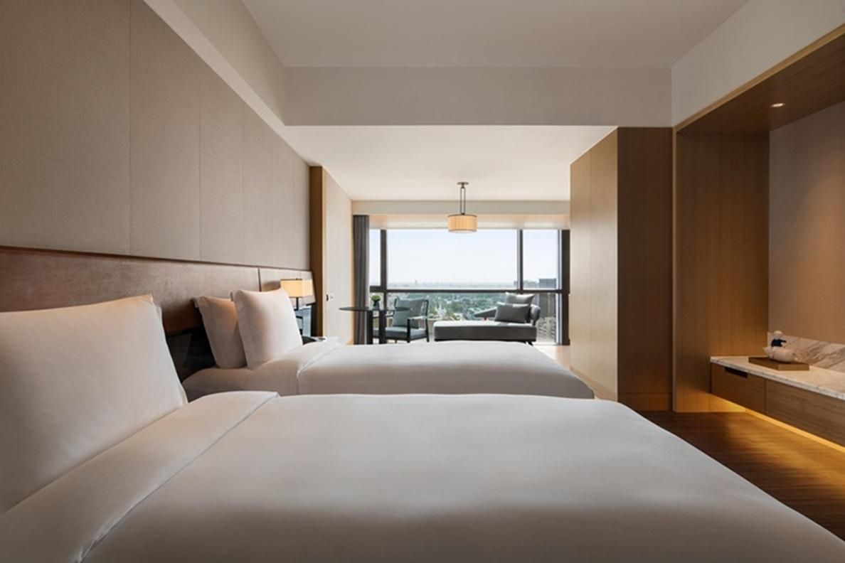 Open Special Premium Twin