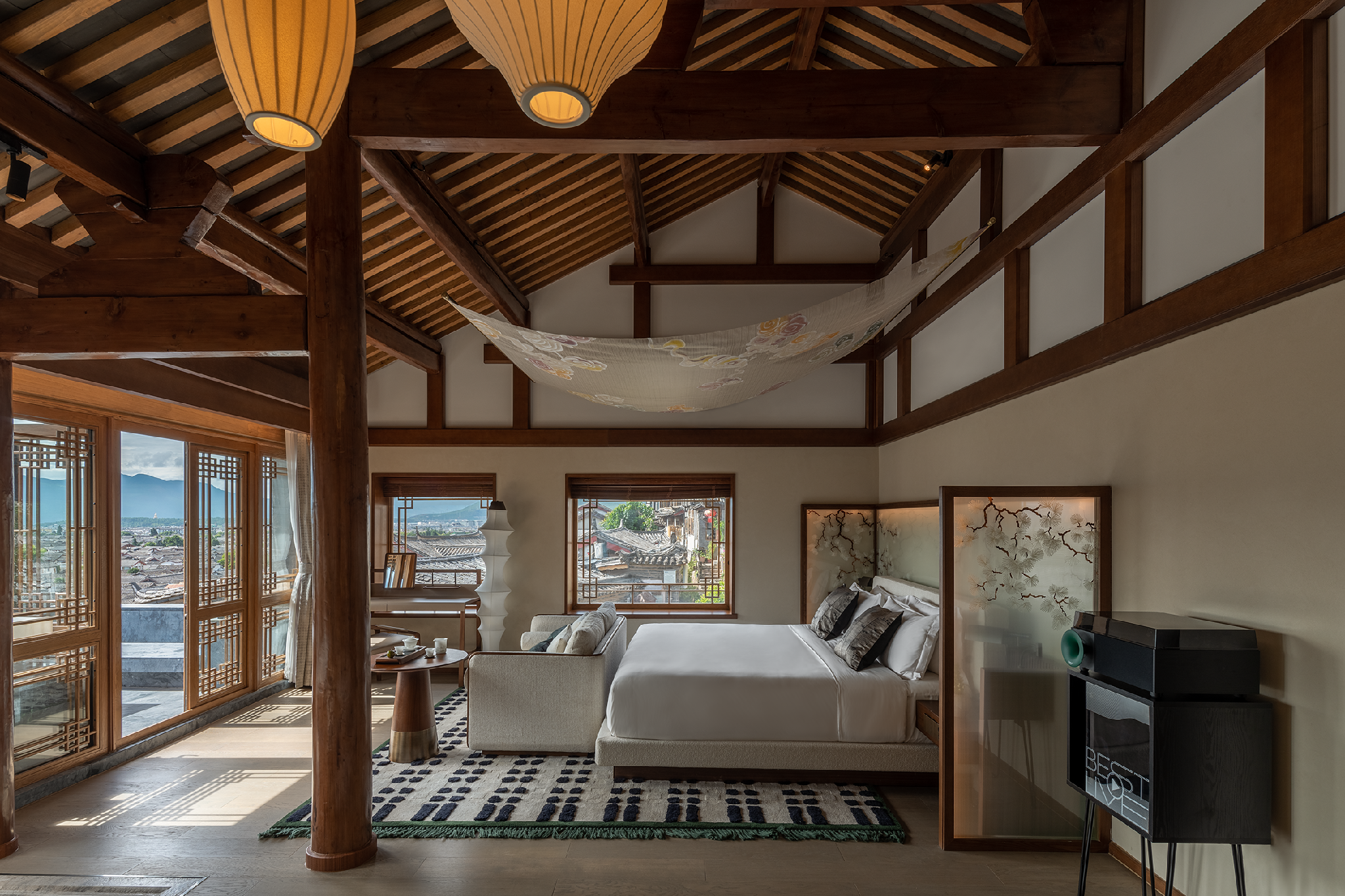Suite Room with Balcony