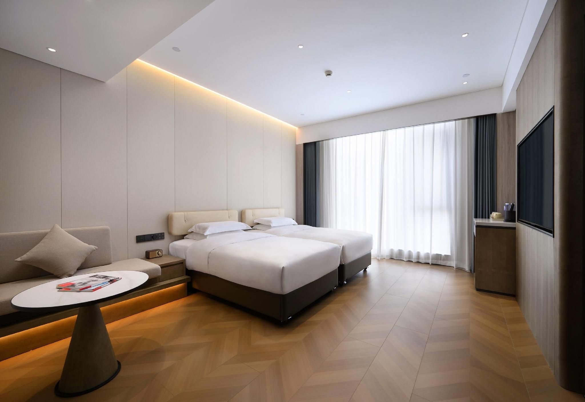 2 Single Beds, Selected Room