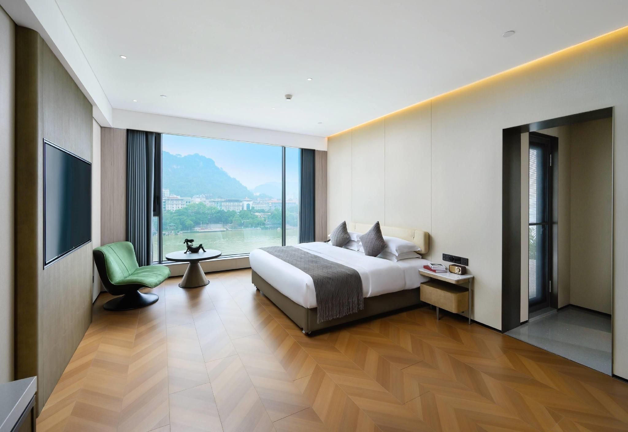 1 King Bed, Sunset River View Room, Balcony