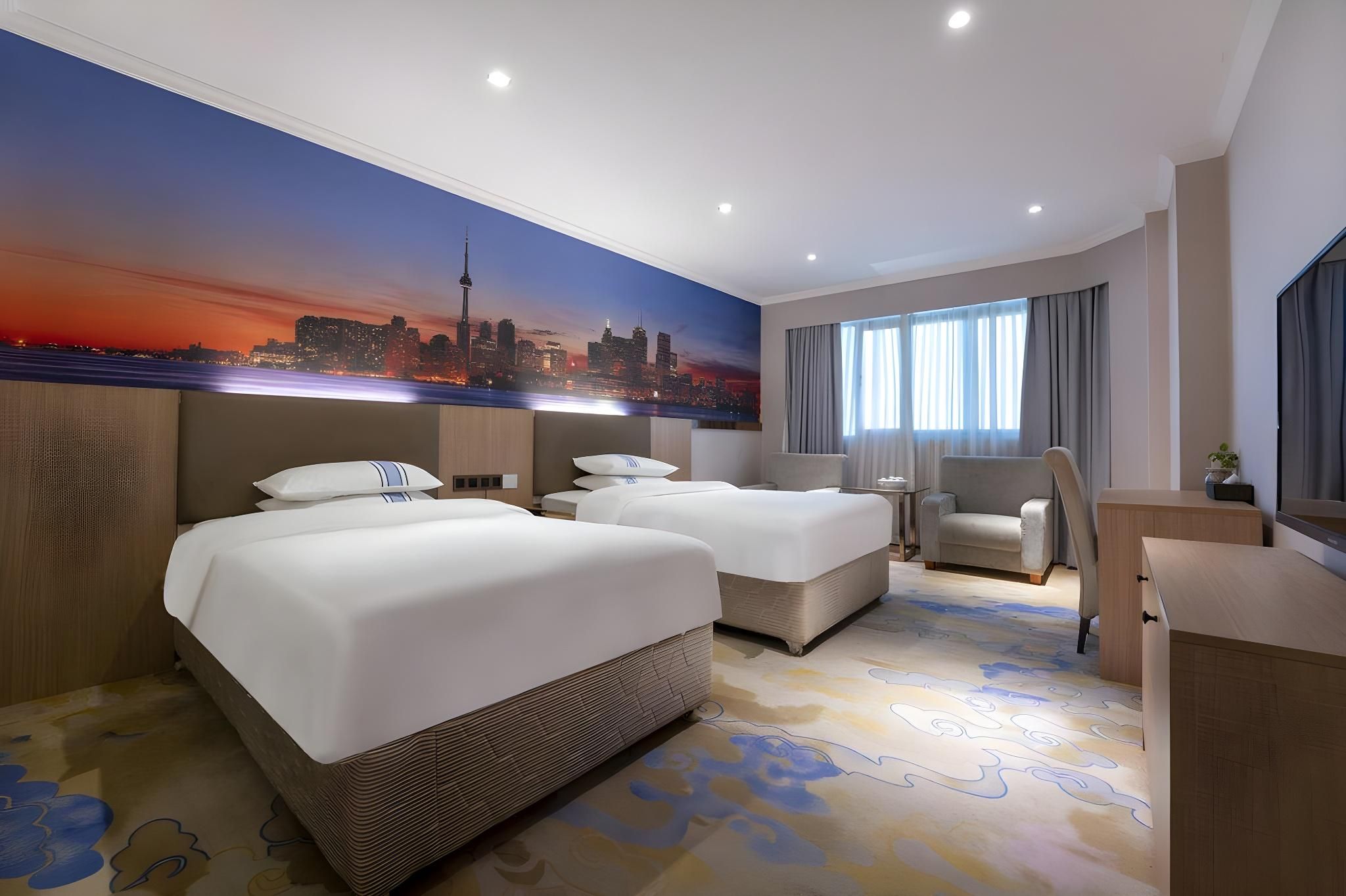 Light Luxury 2-bed Room