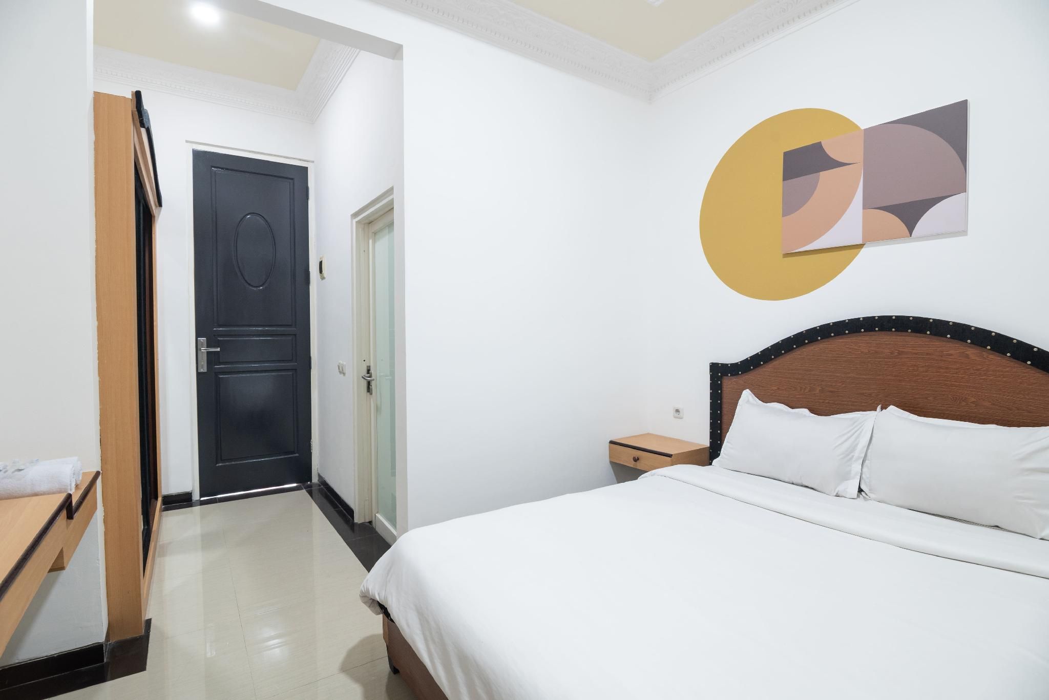 Deluxe Plus Room