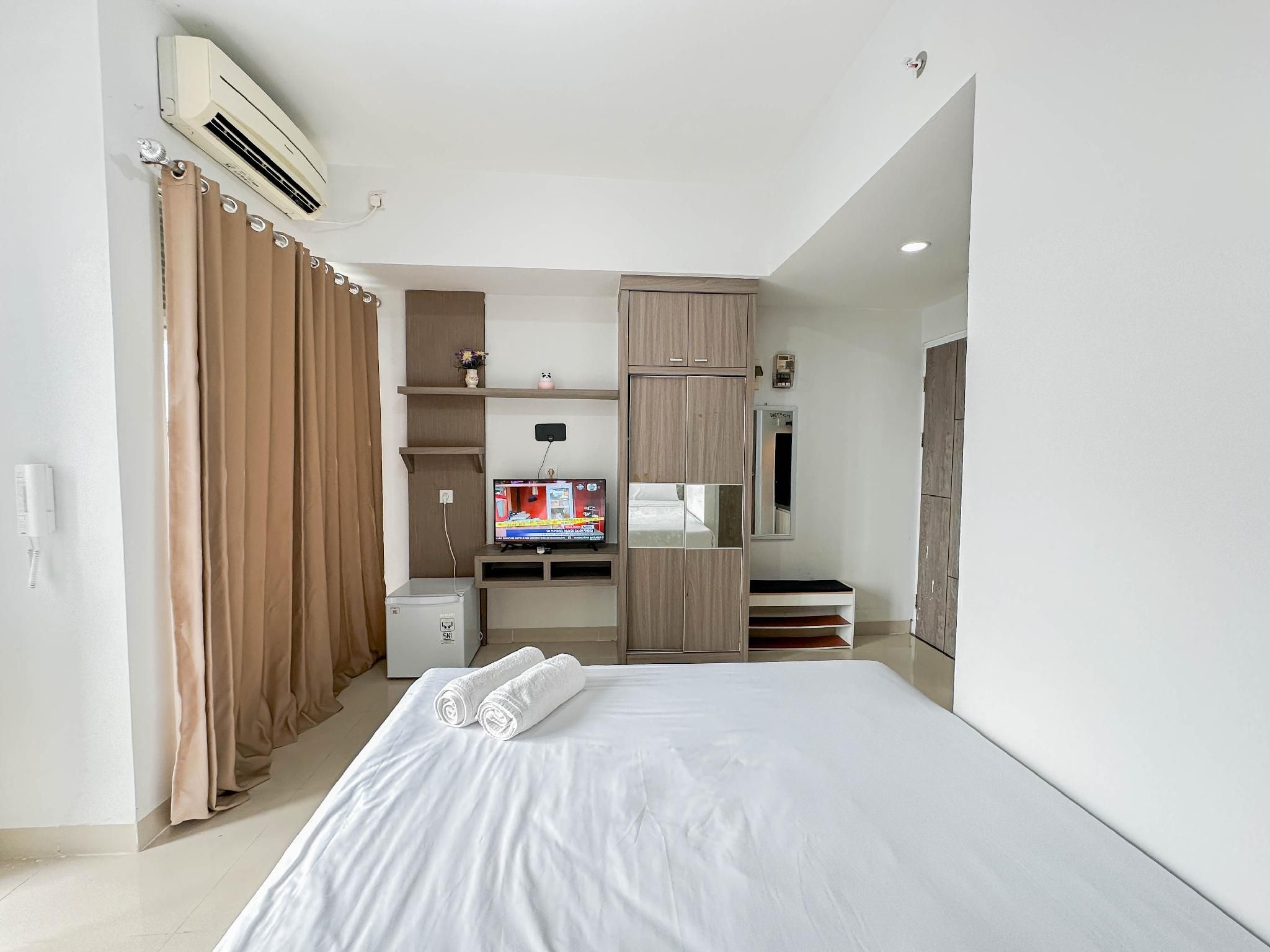 Tiny Studio at Taman Melati Surabaya By Travelio