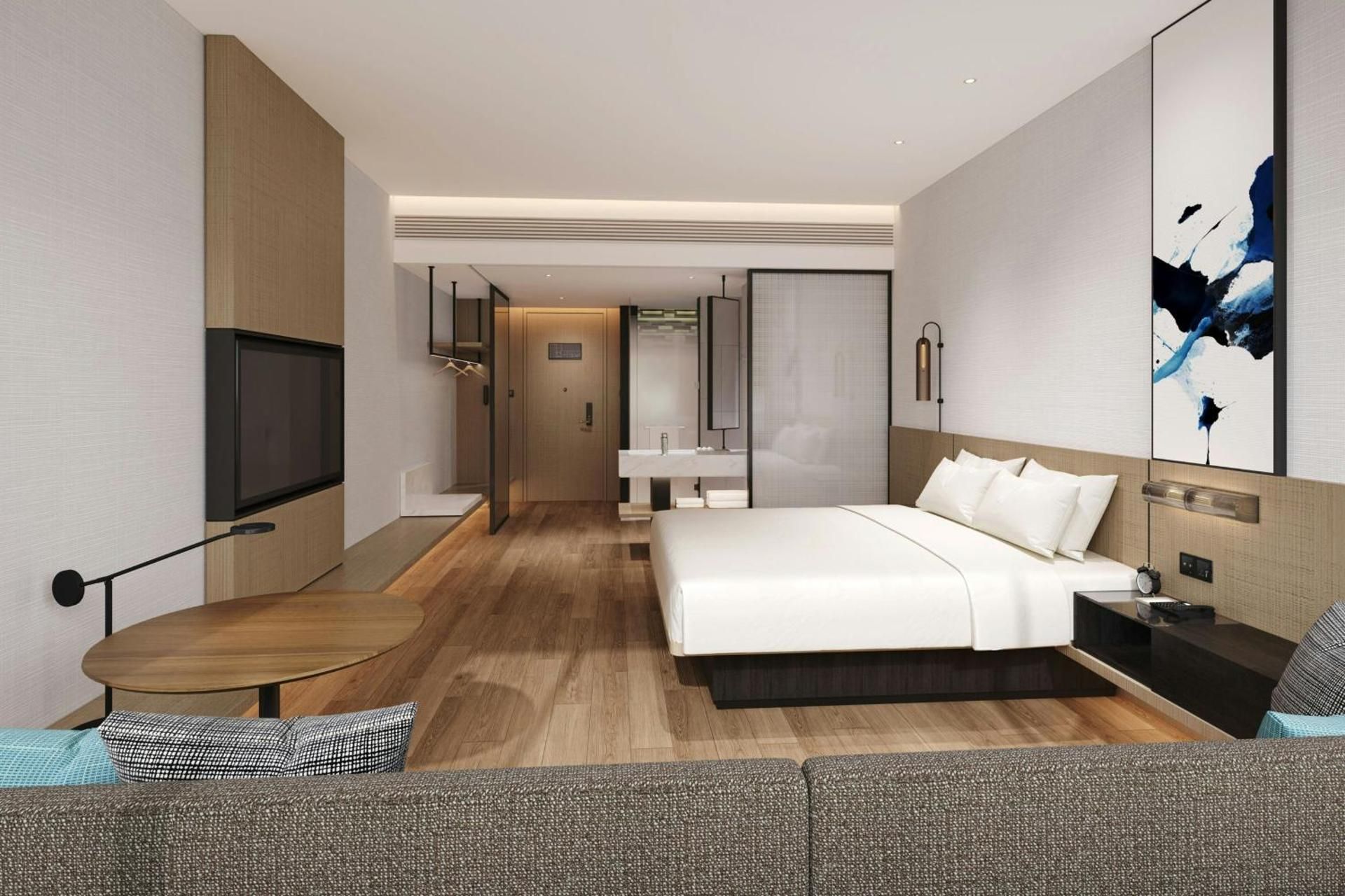 Superior King Room with Atrium View