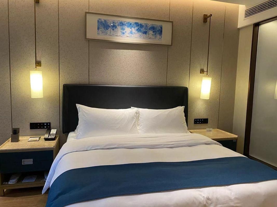 Boutique Queen Room