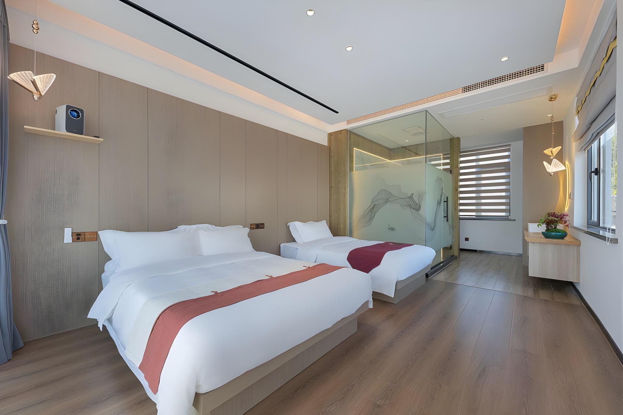 Triple Suite for 2 Adults and 1 Child
