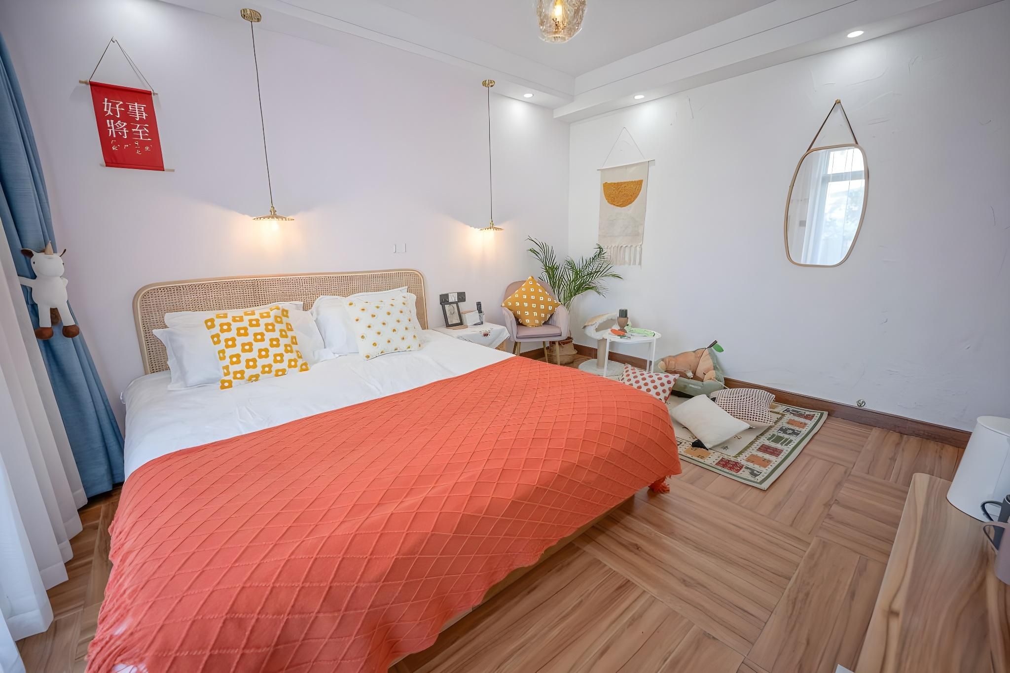 GTR - Guest Room with One 1.8M Bed