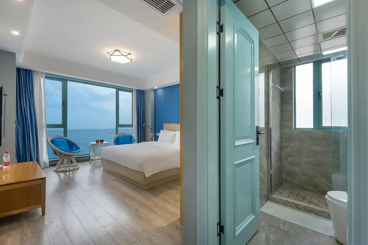 King Studio Suite