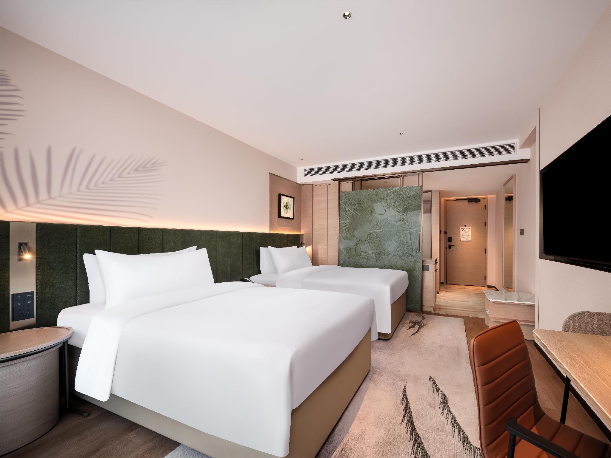 Twin Guest Room with Balcony
