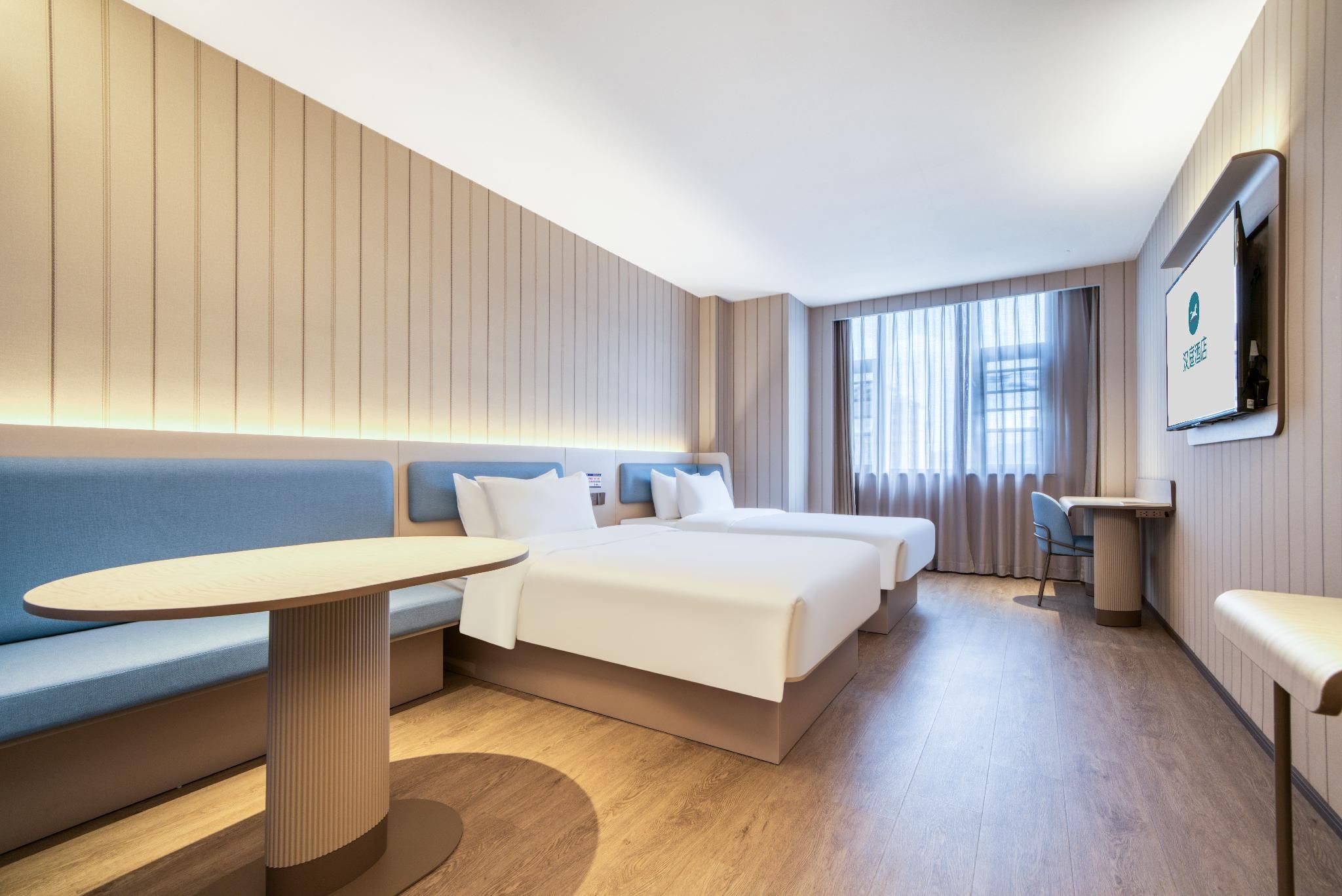Twin Business Room