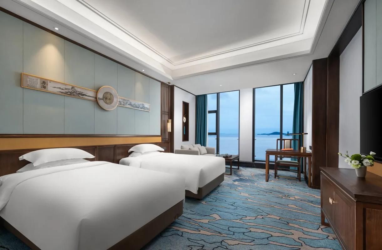Twin Room with Sea View