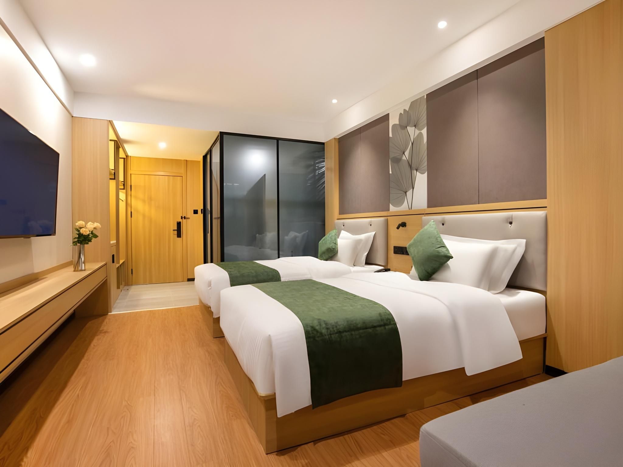 2 Bed Twin Superior Room