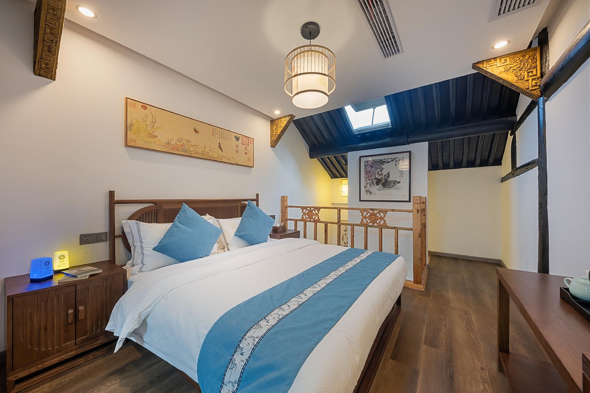 Suite Room